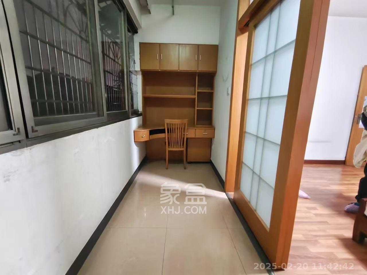 星邮小区  2室1厅1卫   1500.00元/月室内图
