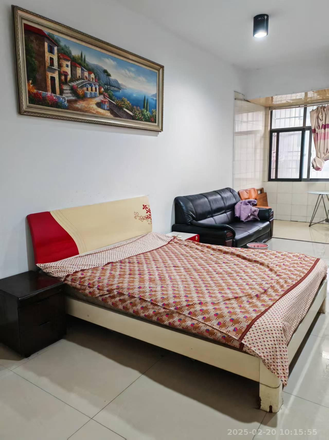 庐山春天大厦(和一宾馆)  1室1厅1卫    1100.0元/月 庐山春天大厦(和一宾馆)  1室1厅1卫    1100.0元/月室内图