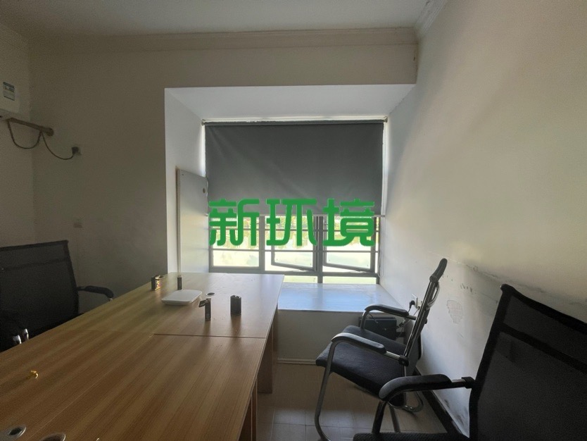南门口安置小区一期  3室2厅2卫   88.00万客厅