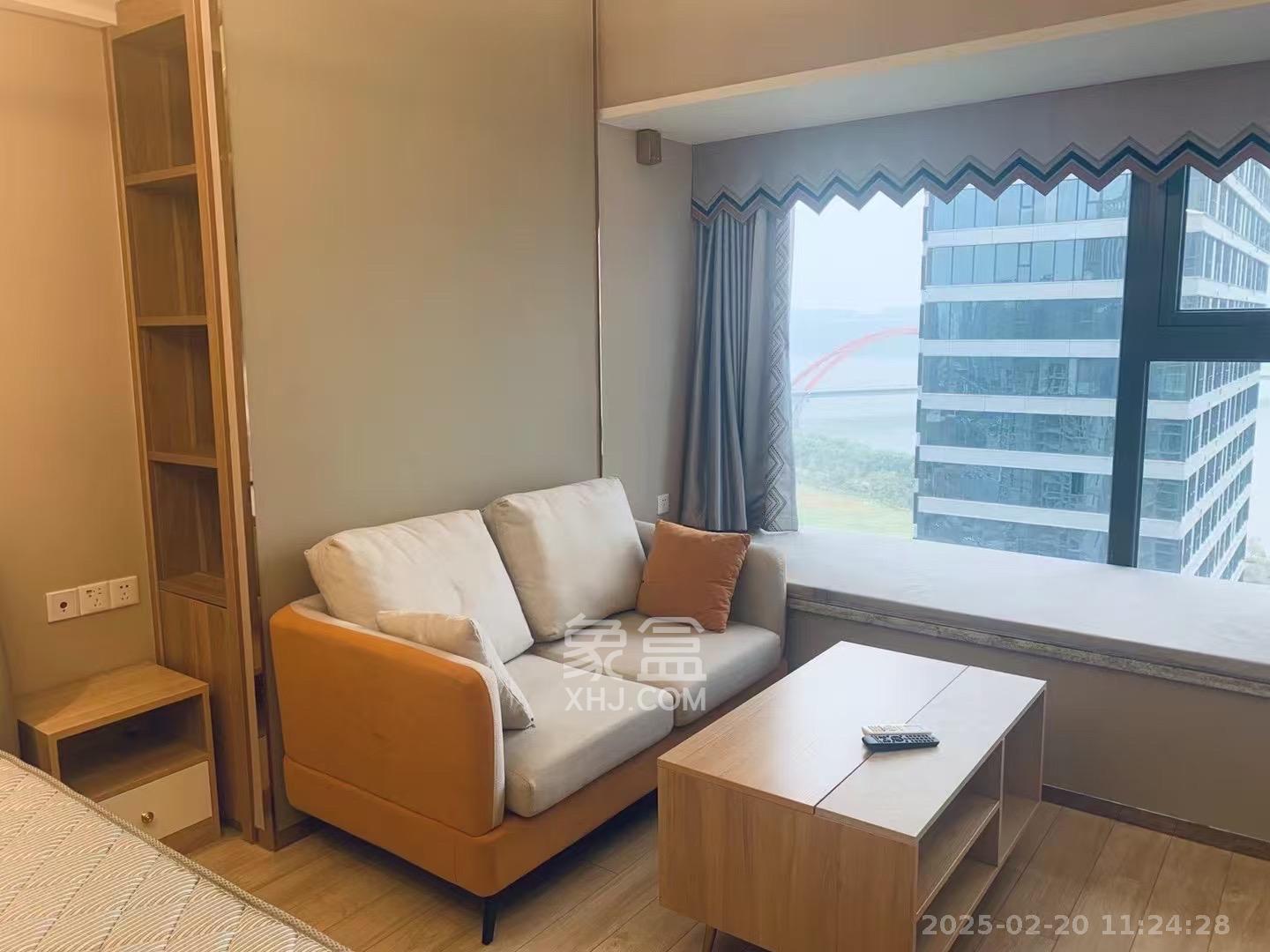 远洋外滩壹号  1室1厅1卫   2300.00元/月室内图