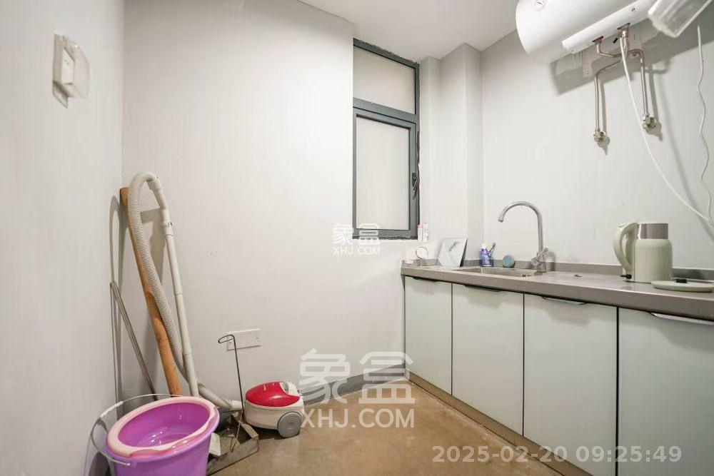 五矿万境蓝山 3室2厅2卫 4000.0元/月 五矿万境蓝山 3室2厅2卫 4000.0元/月室内图