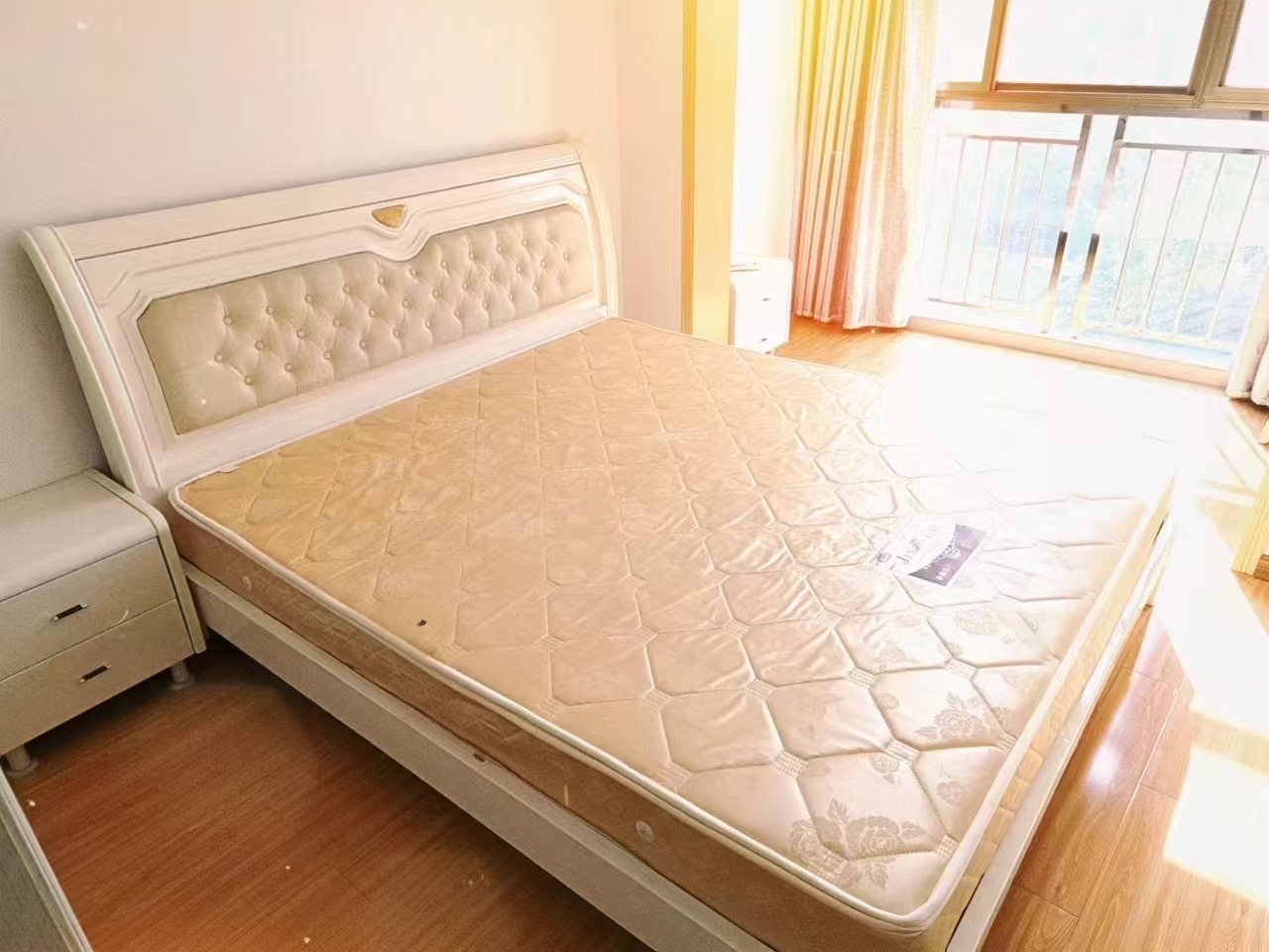 华新苑  1室0厅0卫   1800.00元/月室内图