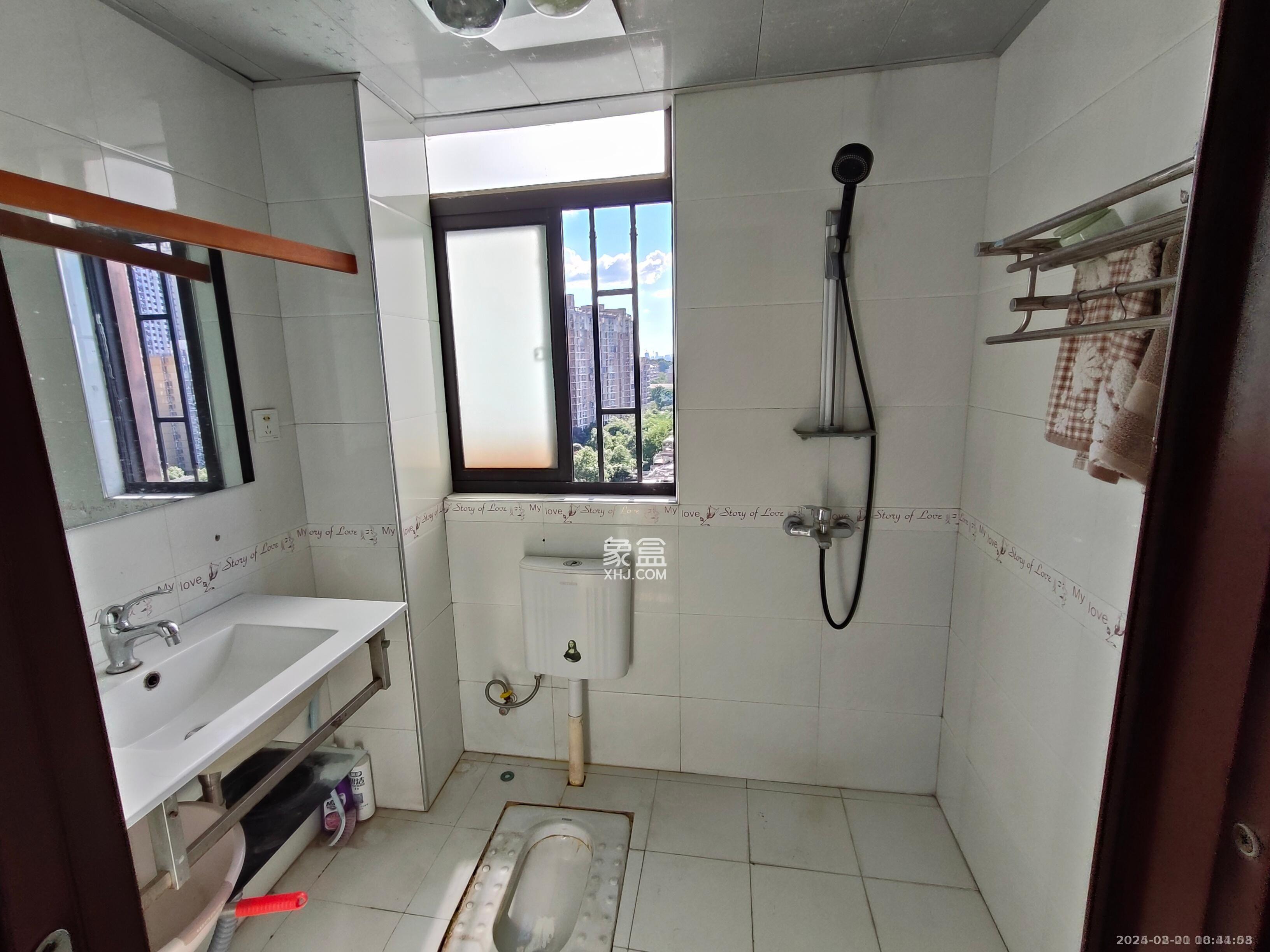 幸福里润城(幸福里二期) 3室2厅2卫 1680.0元/月 幸福里润城(幸福里二期) 3室2厅2卫 1680.0元/月室内图