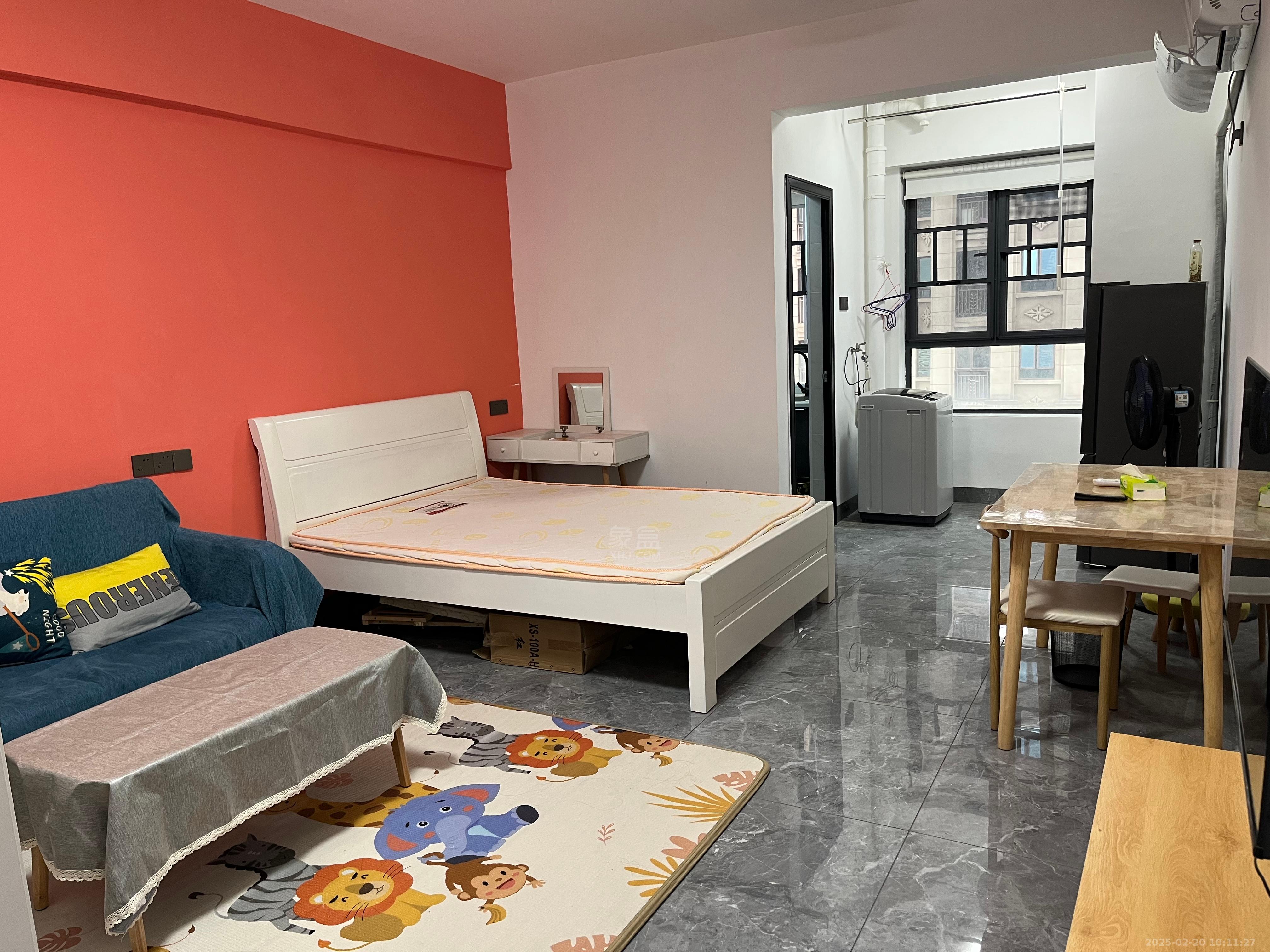 和顺天河广场(型格广场) 1室1厅1卫 1200.0元/月 和顺天河广场(型格广场) 1室1厅1卫 1200.0元/月室内图