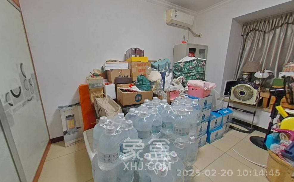 标志浪漫满屋（枫景公寓）  2室2厅1卫   2400.00元/月室内图