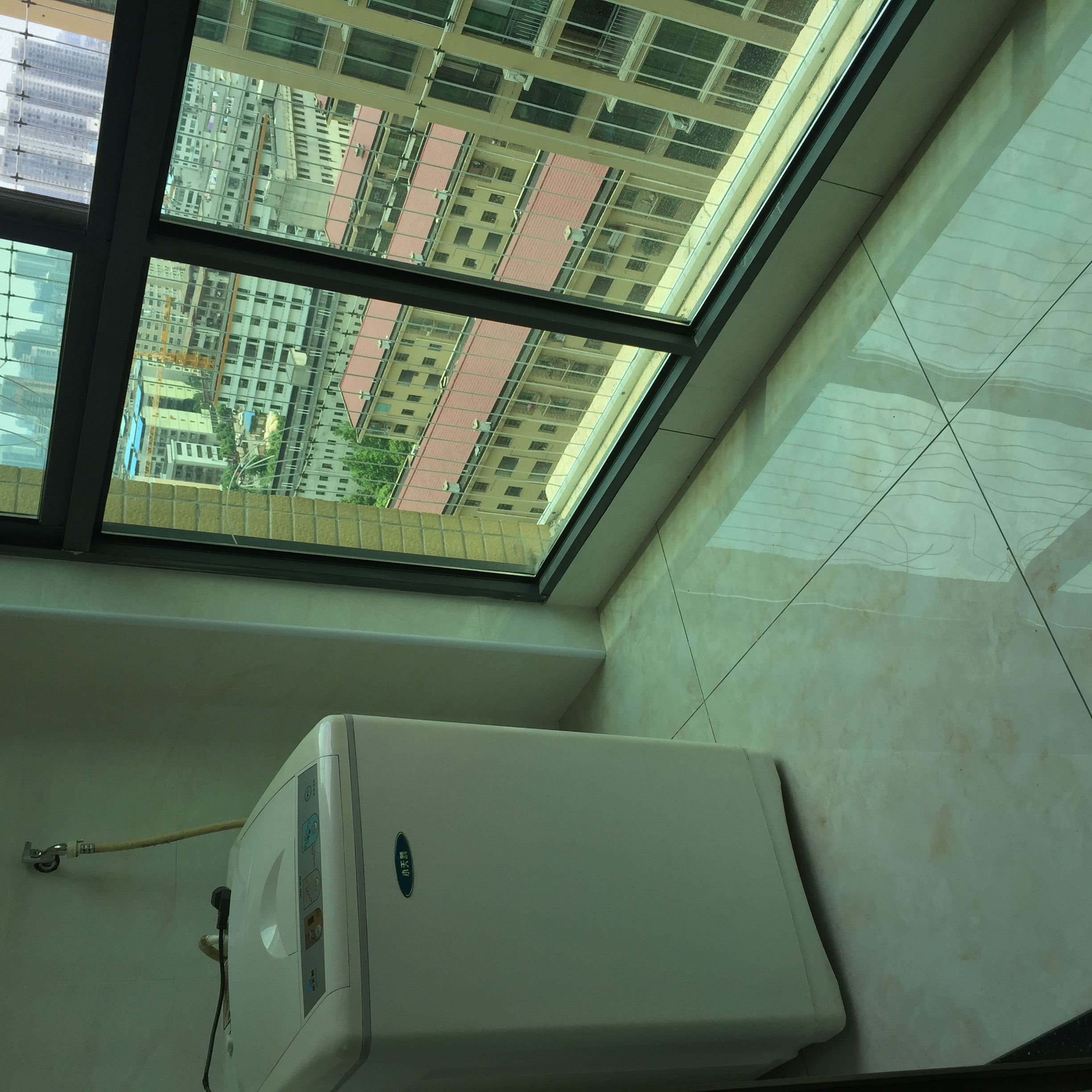 水映豪廷(一,二,三期) 3室1厅1卫 2200.0元/月 水映豪廷(一,二,三期) 3室1厅1卫 2200.0元/月室内图