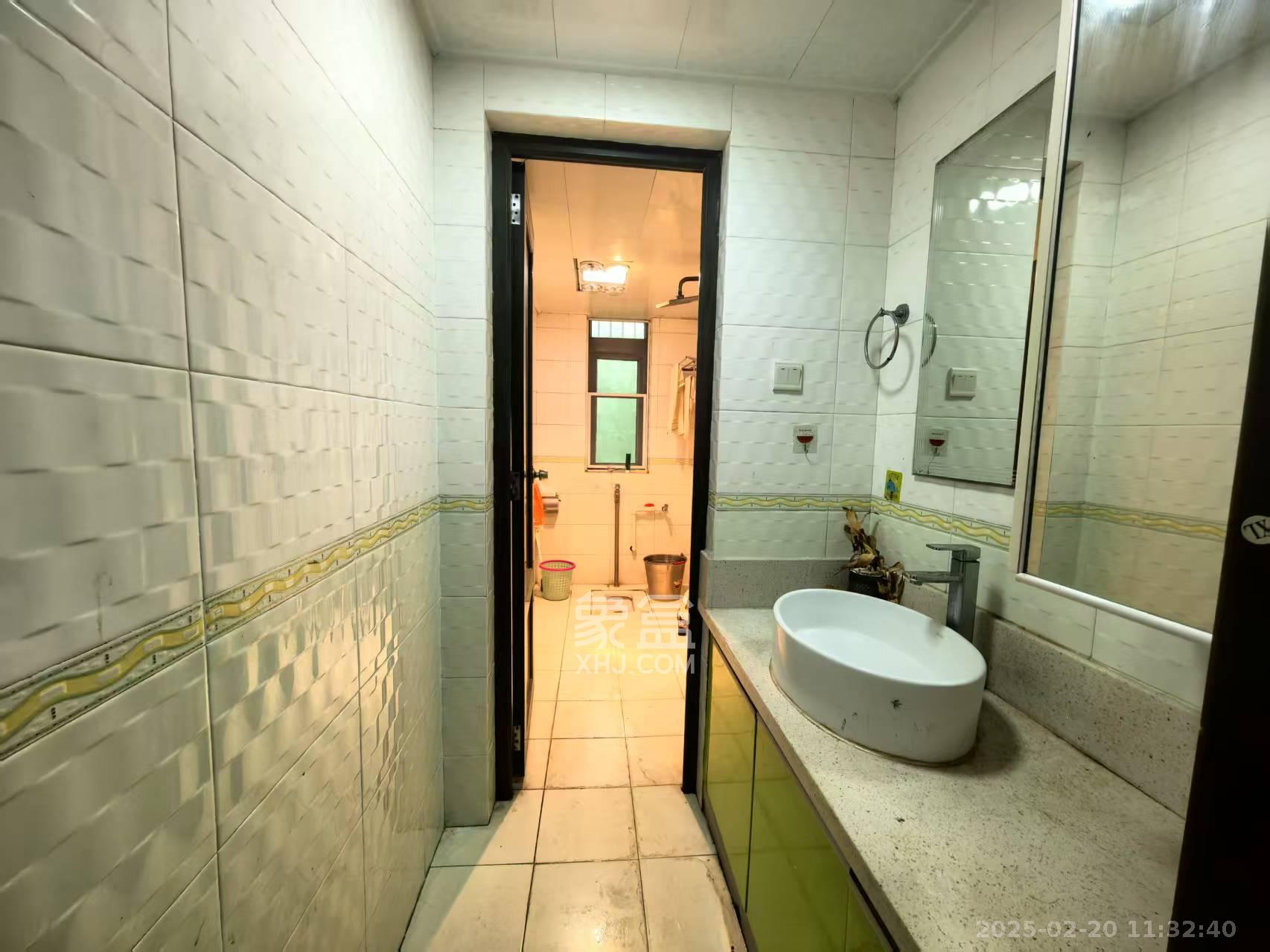 明媚星城 3室2厅2卫 3200.0元/月 明媚星城 3室2厅2卫 3200.0元/月室内图