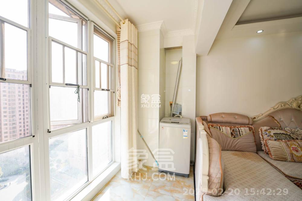丽发新城  2室2厅1卫   1700.00元/月室内图