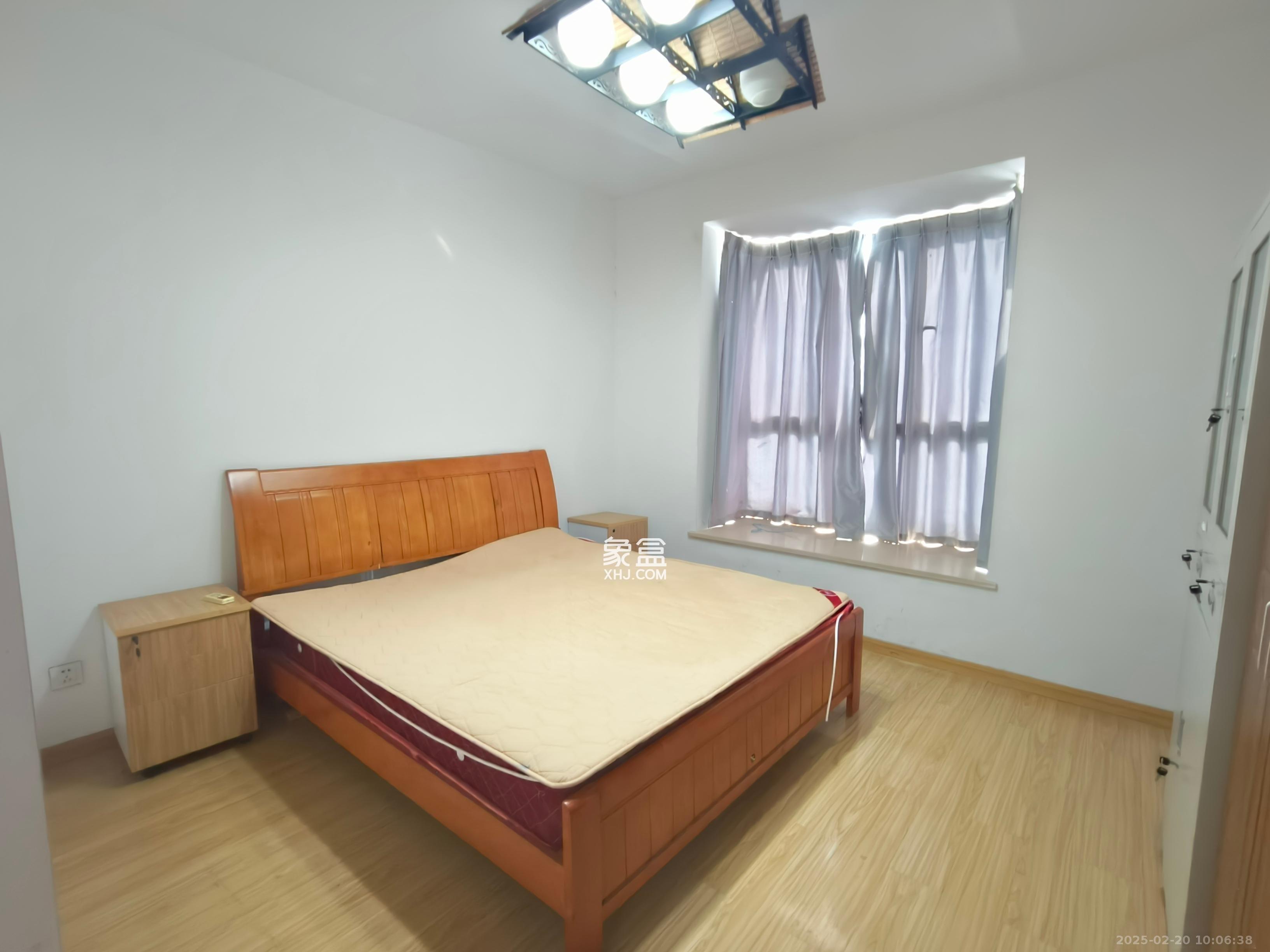 德泽苑  3室2厅2卫   2200.00元/月室内图
