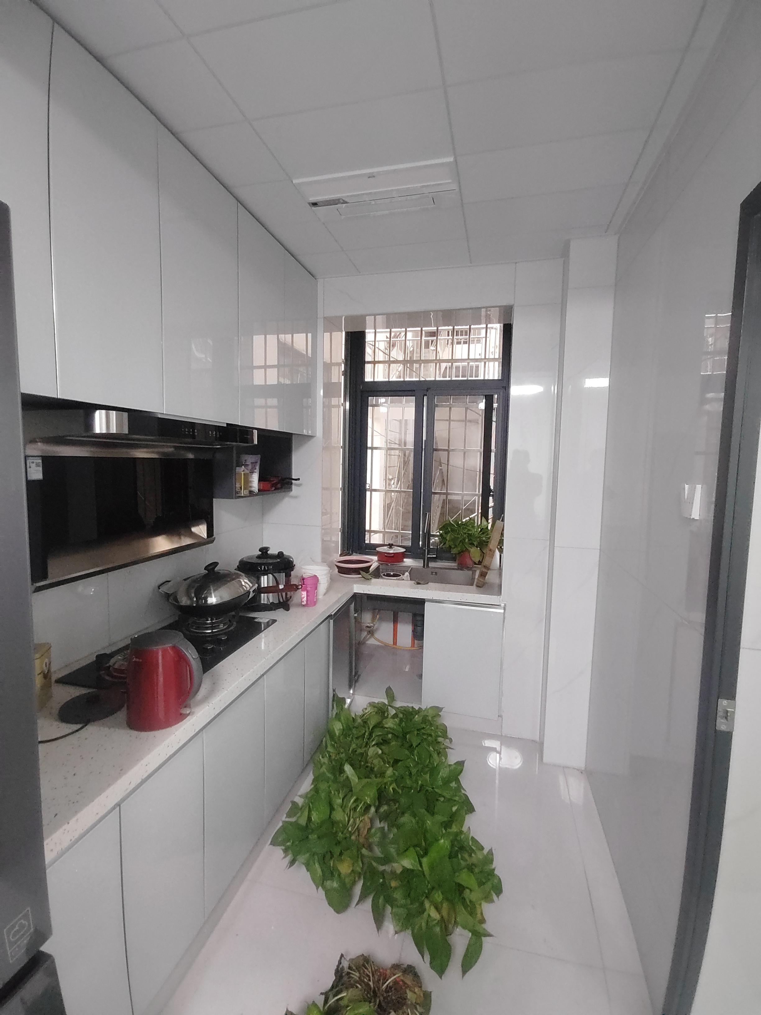 区商业局家属楼(清泉) 3室2厅1卫 1500.0元/月 区商业局家属楼(清泉) 3室2厅1卫 1500.0元/月室内图