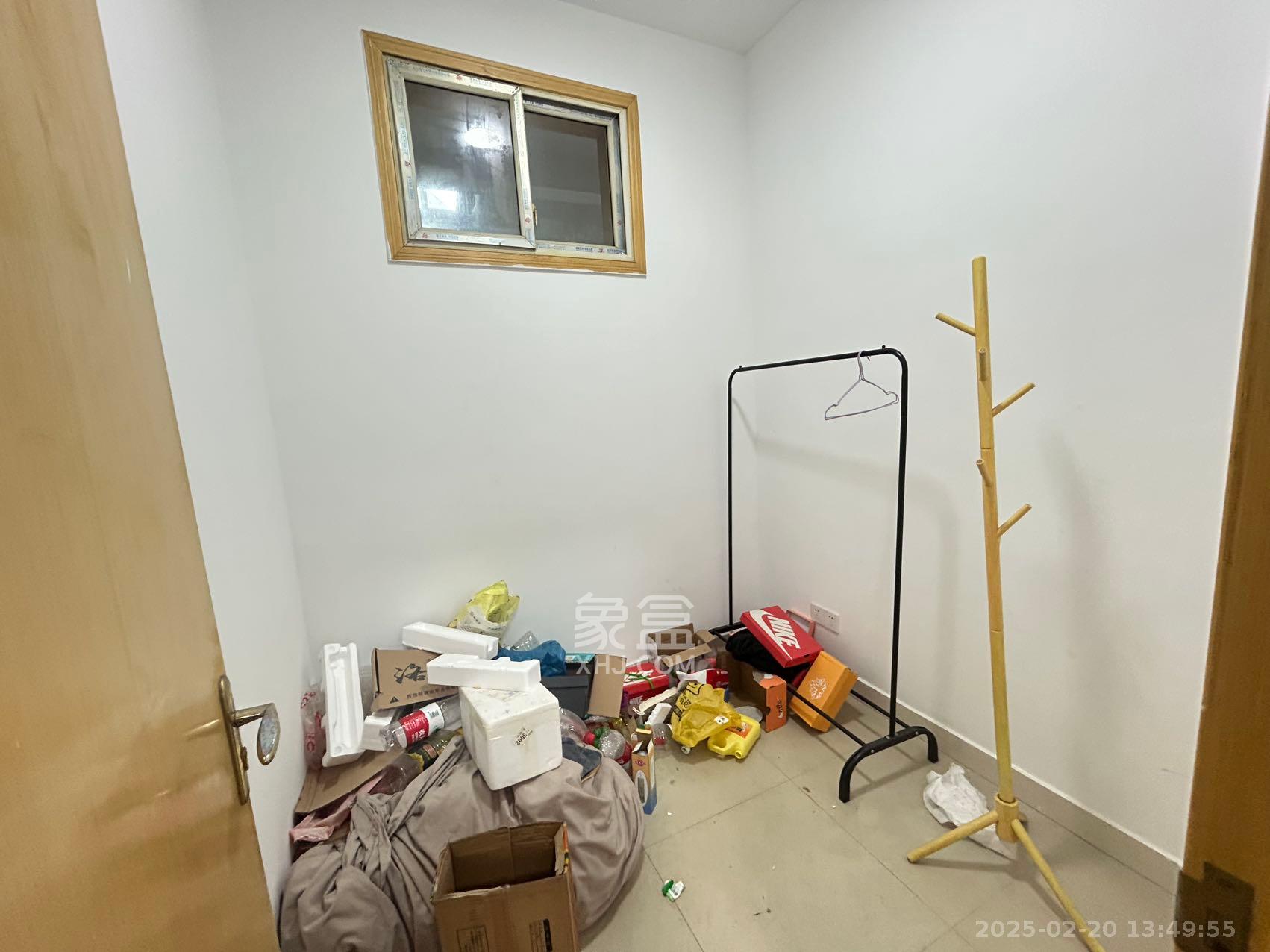 高云安置小区 1室1厅1卫 600.0元/月 高云安置小区 1室1厅1卫 600.0元/月室内图