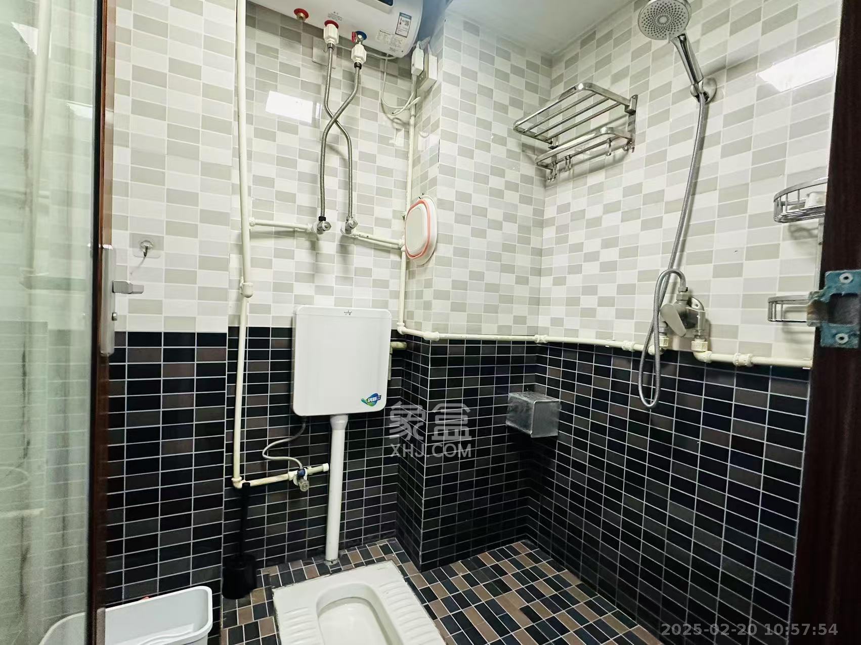 华府壹航线 1室1厅1卫 1500.0元/月 华府壹航线 1室1厅1卫 1500.0元/月室内图