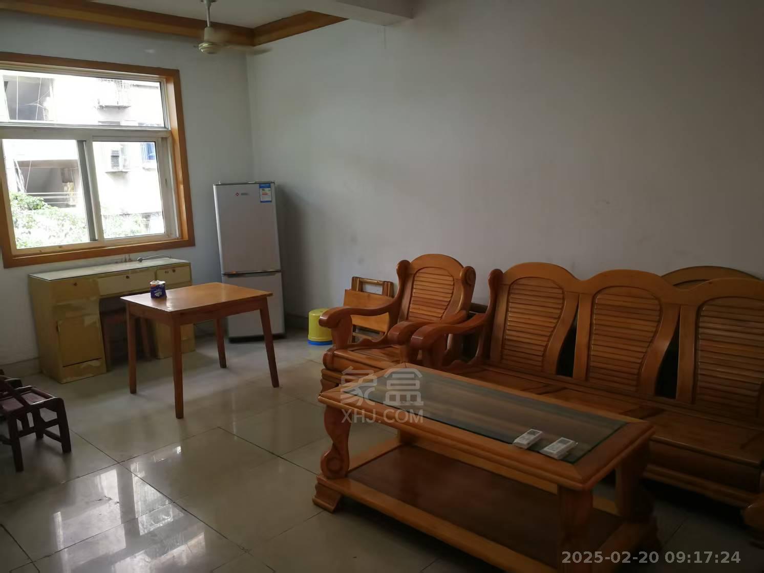 中医院宿舍 3室1厅1卫 1000.0元/月 中医院宿舍 3室1厅1卫 1000.0元/月室内图