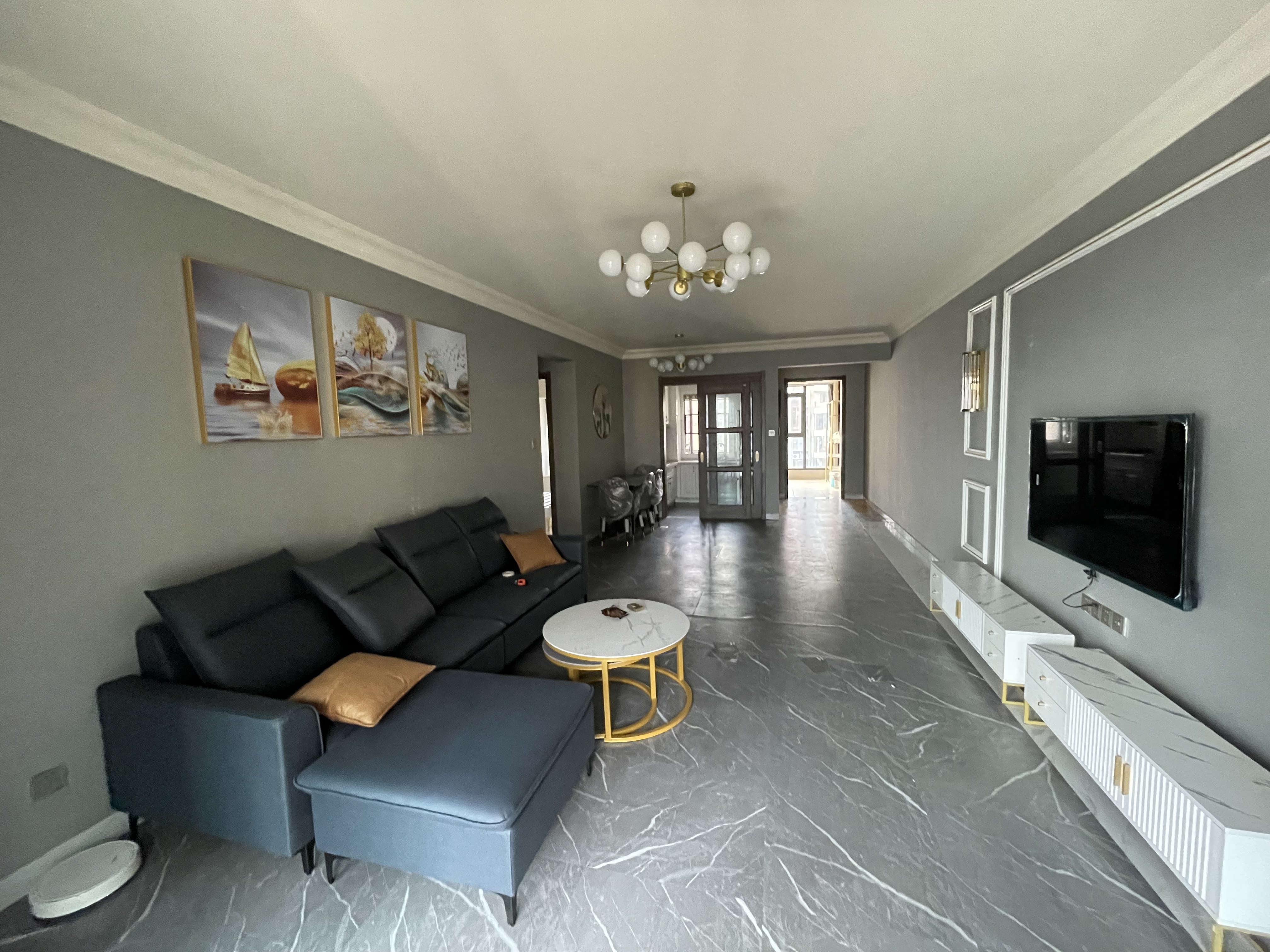 碧桂园梓山府 4室2厅2卫 2400.0元/月 碧桂园梓山府 4室2厅2卫 2400.0元/月室内图