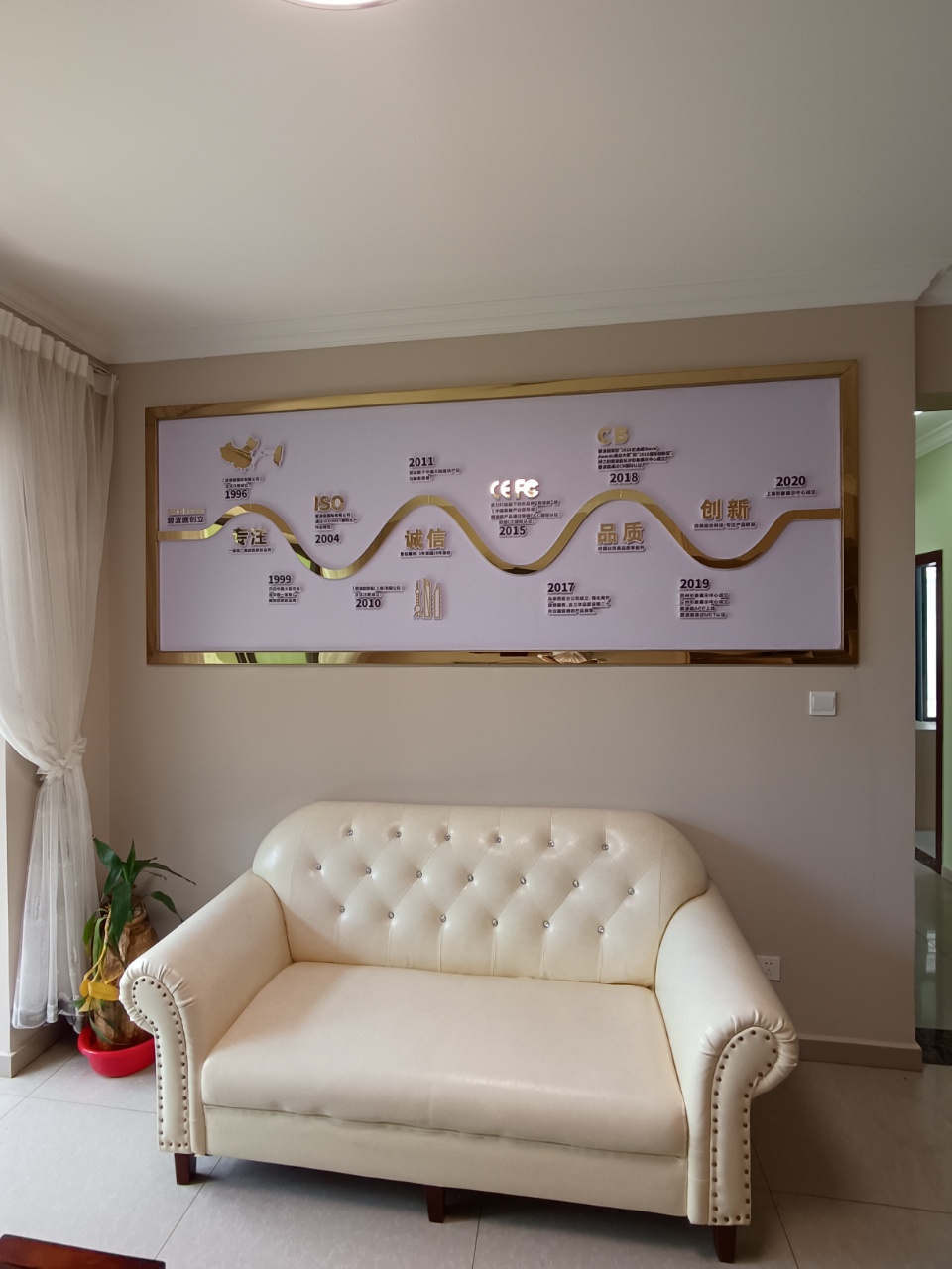 中交怡湖雅苑 3室2厅1卫 2800.0元/月 中交怡湖雅苑 3室2厅1卫 2800.0元/月室内图