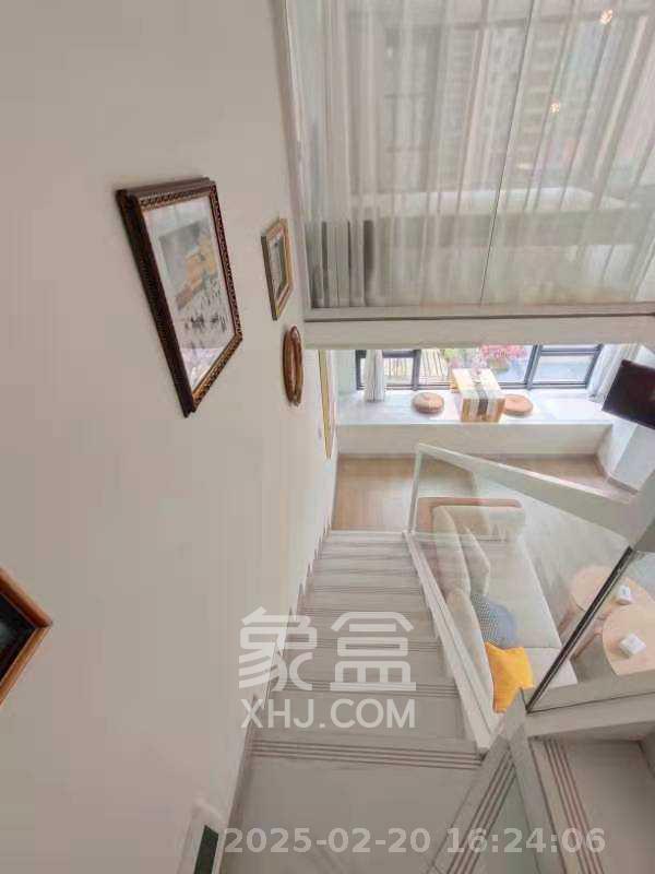 华润翡翠府  1室0厅0卫   2400.00元/月室内图