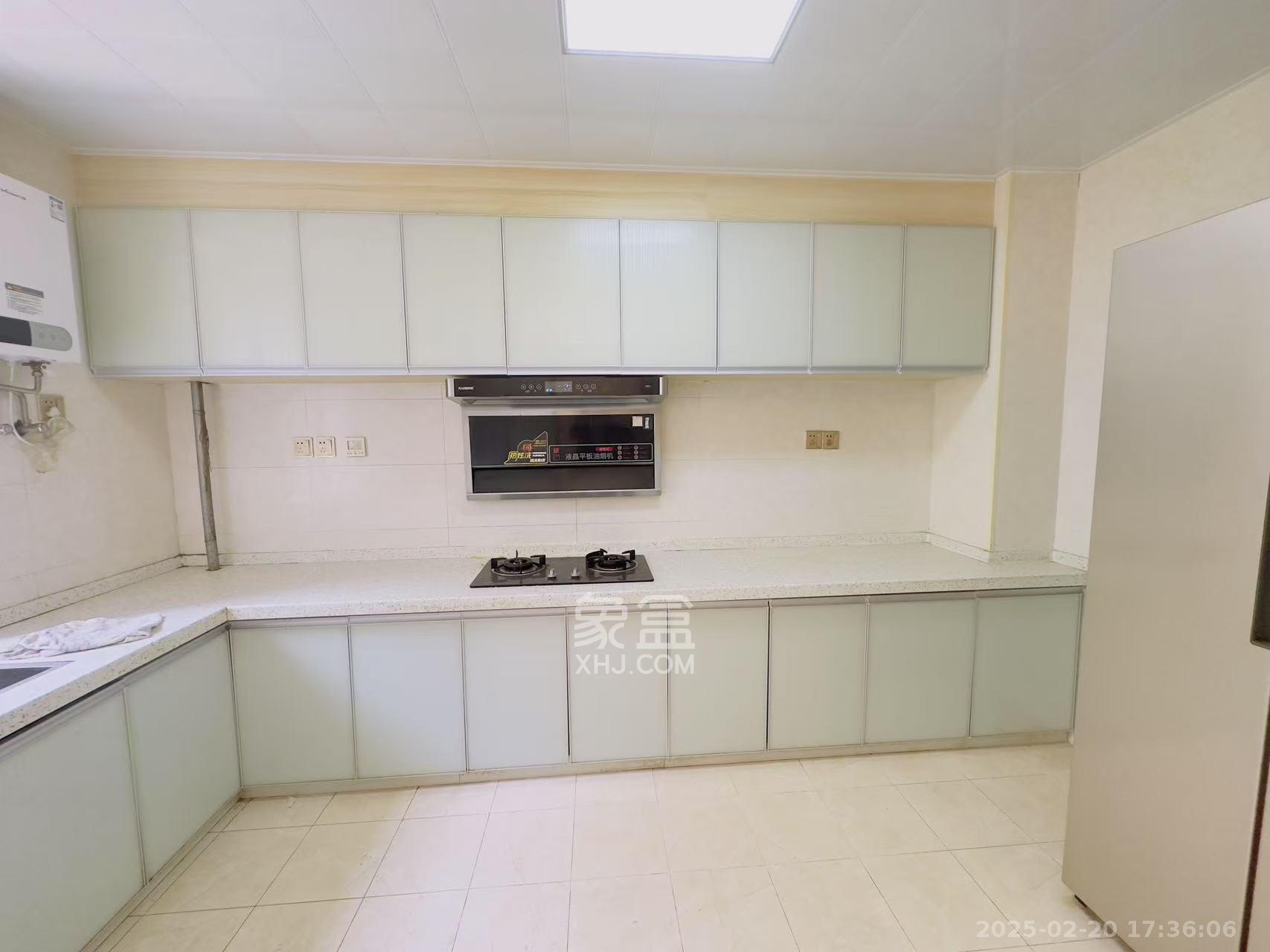 奥林匹克花园 3室2厅2卫 3400.0元/月 奥林匹克花园 3室2厅2卫 3400.0元/月室内图