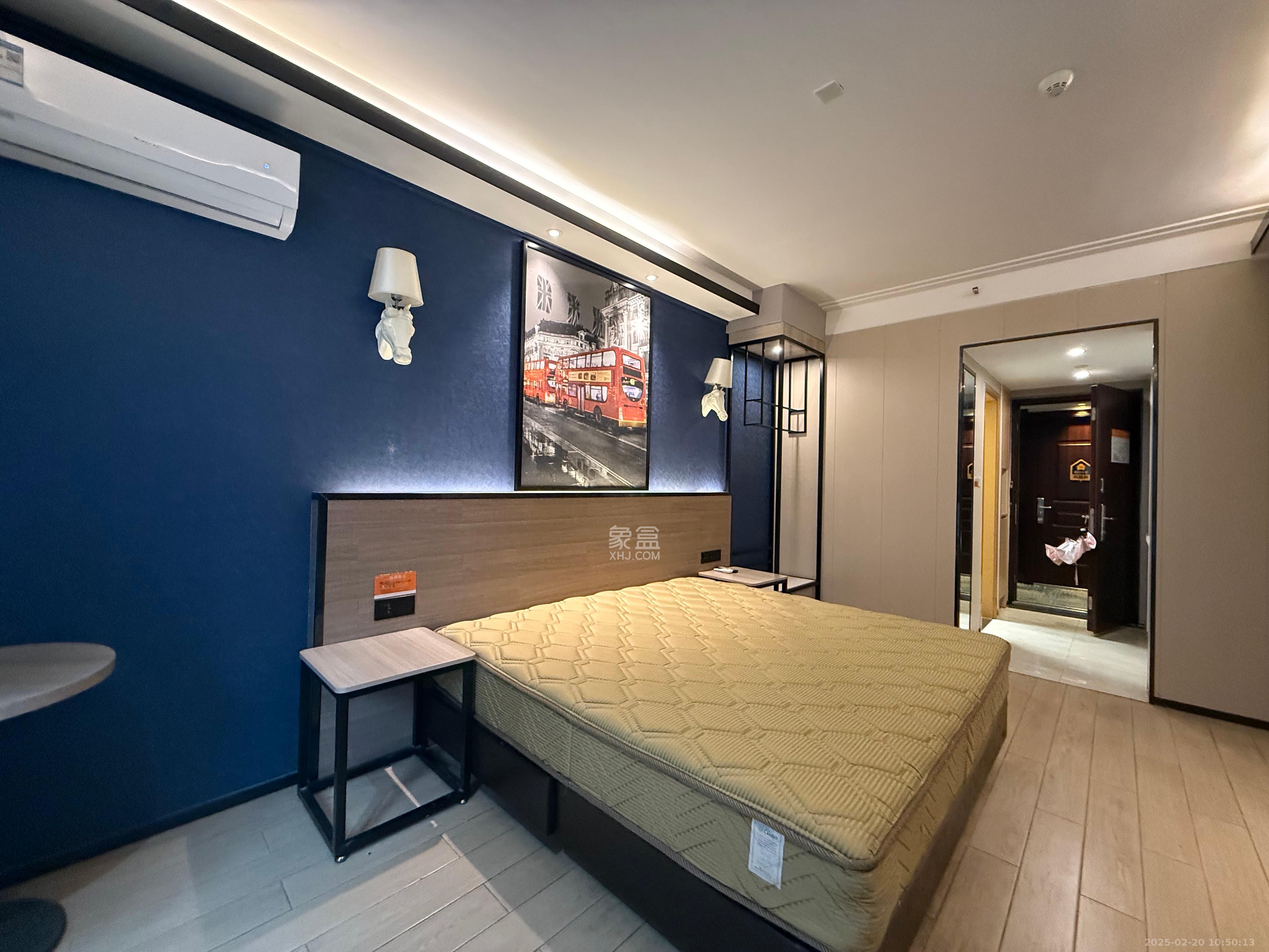 中海国际二期  1室0厅1卫    1000.0元/月 中海国际二期  1室0厅1卫    1000.0元/月室内图