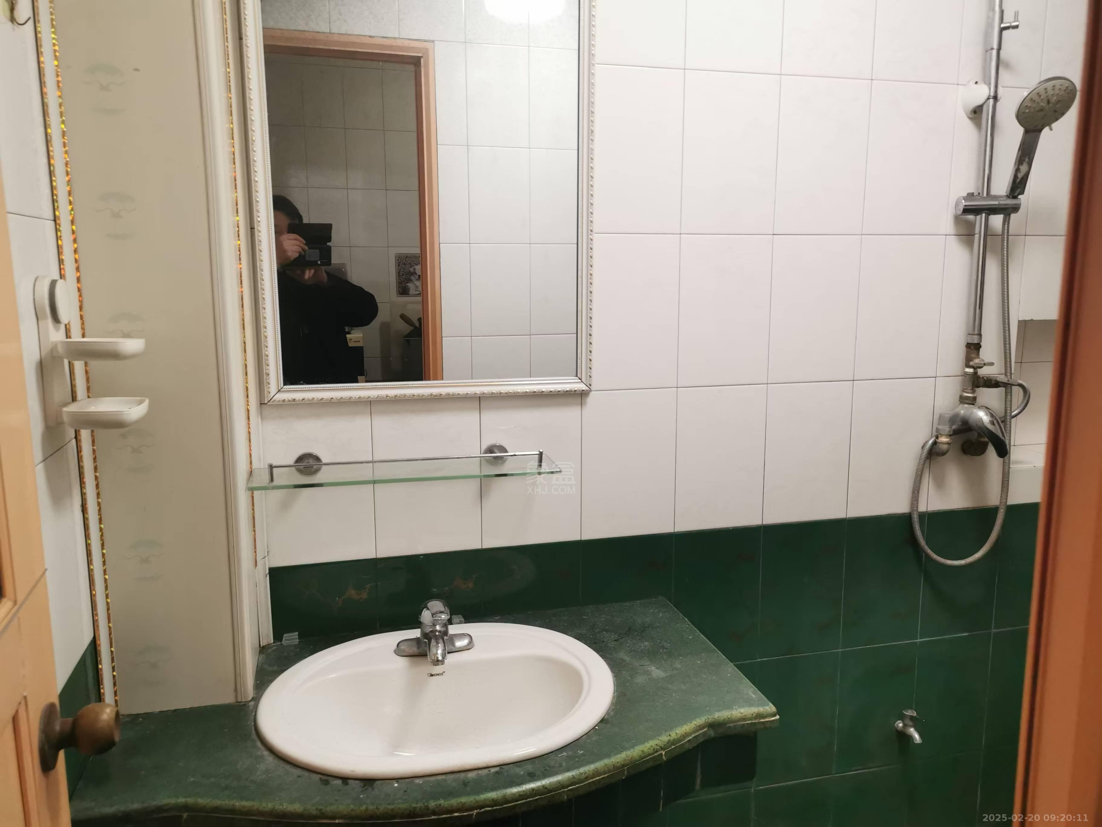 学堂冲一村 3室2厅1卫 1500.0元/月 学堂冲一村 3室2厅1卫 1500.0元/月室内图