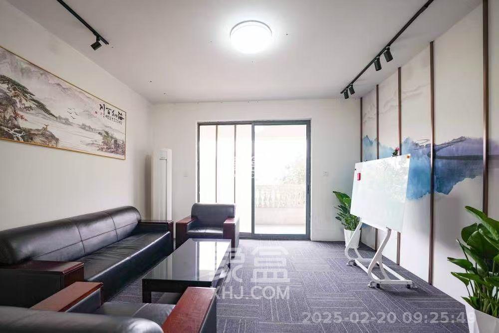 五矿万境蓝山 3室2厅2卫 4000.0元/月 五矿万境蓝山 3室2厅2卫 4000.0元/月室内图