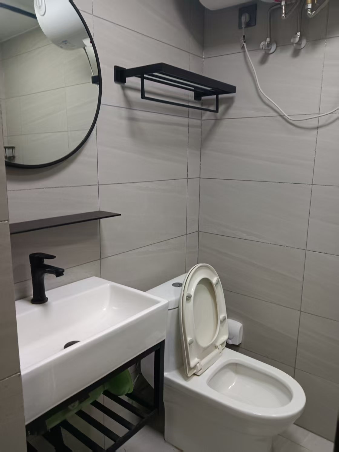 蒸水湾悦公馆 1室1厅1卫 1380.0元/月 蒸水湾悦公馆 1室1厅1卫 1380.0元/月室内图