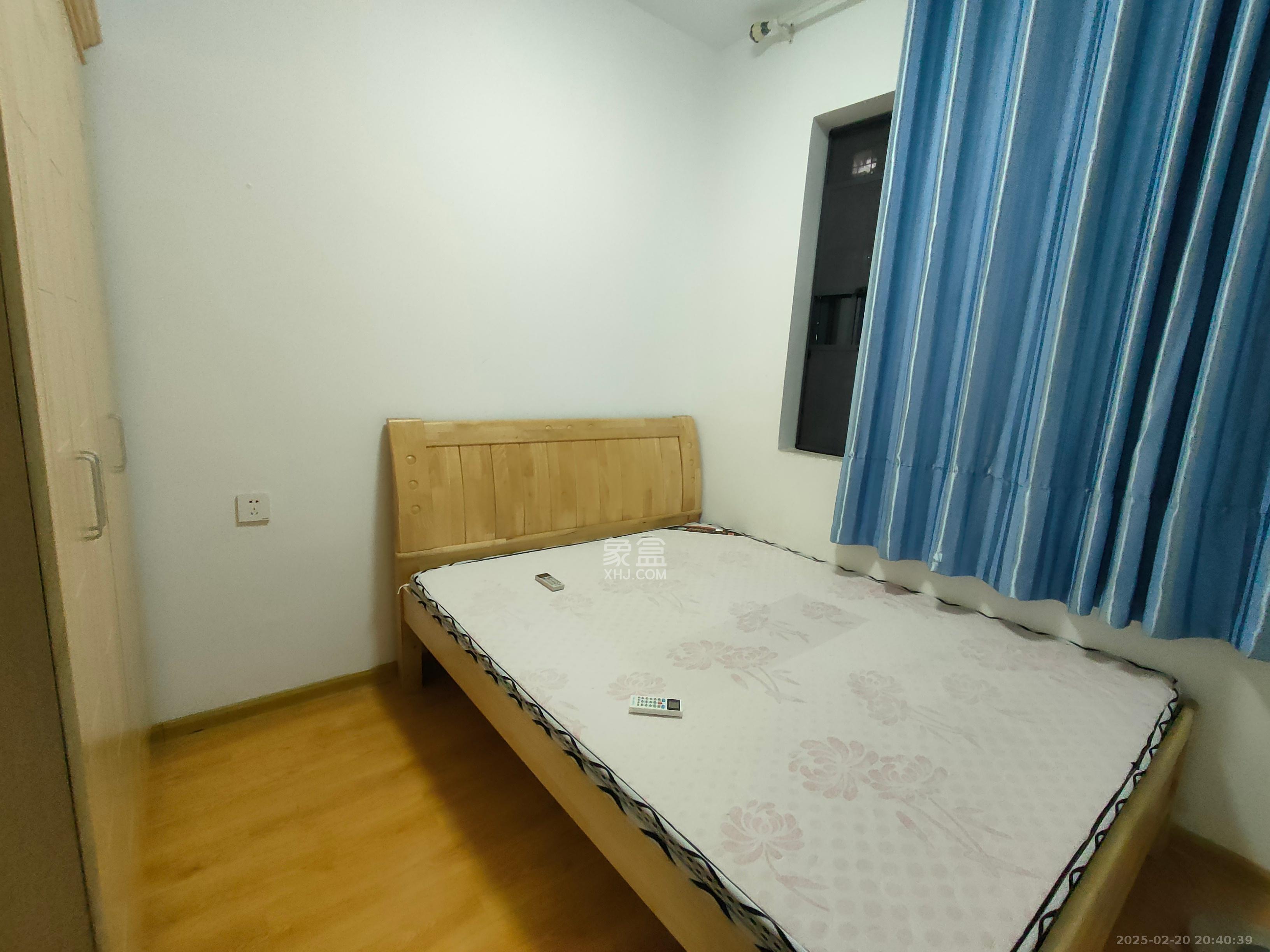 中建嘉和城  3室2厅2卫   2200.00元/月室内图