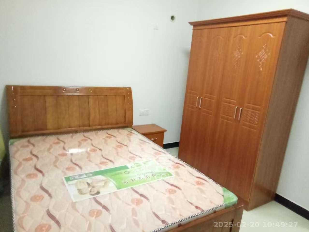 和庄  3室2厅1卫   2600.00元/月室内图