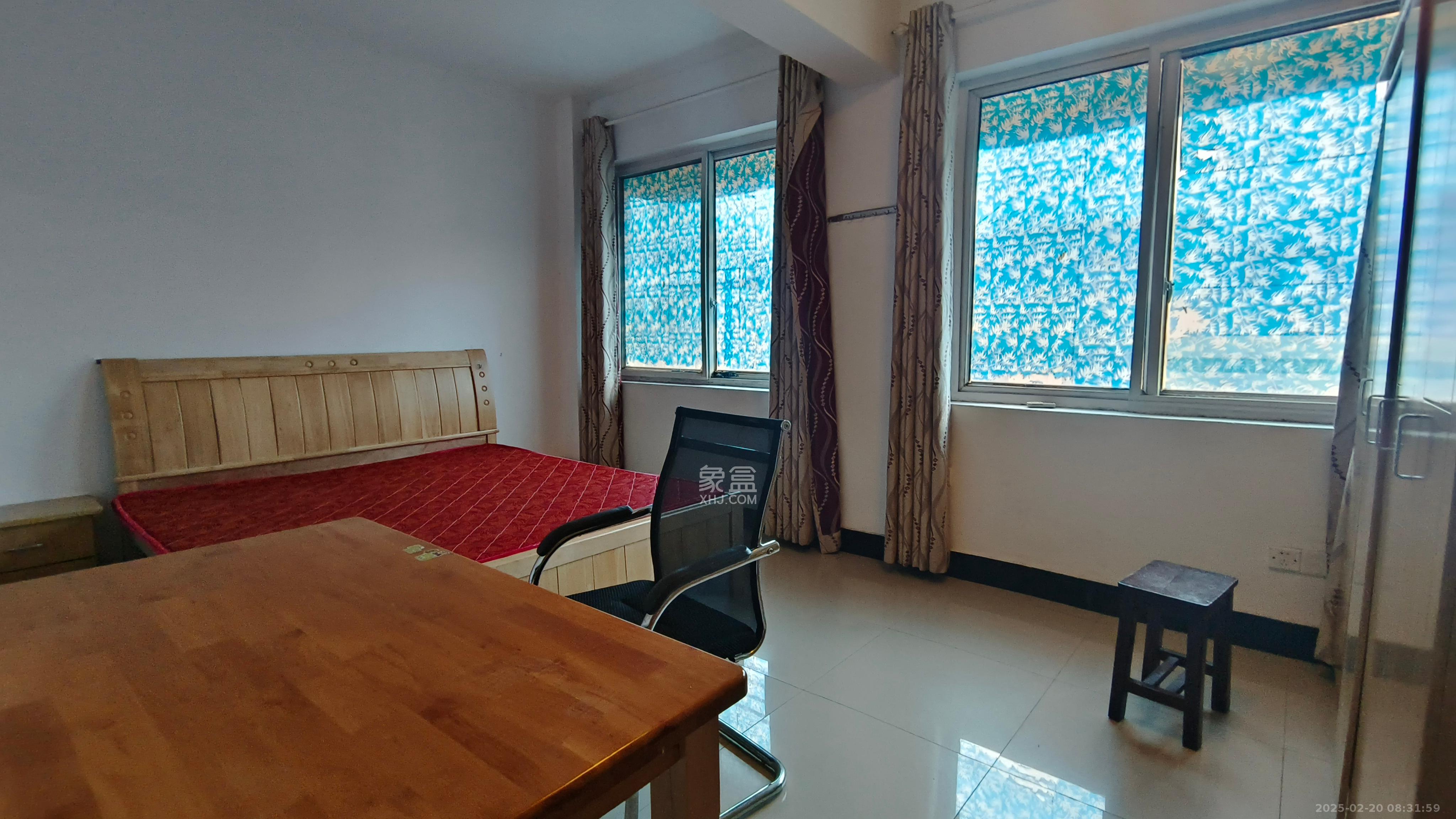 化油器厂宿舍 3室1厅1卫 1900.0元/月 化油器厂宿舍 3室1厅1卫 1900.0元/月室内图