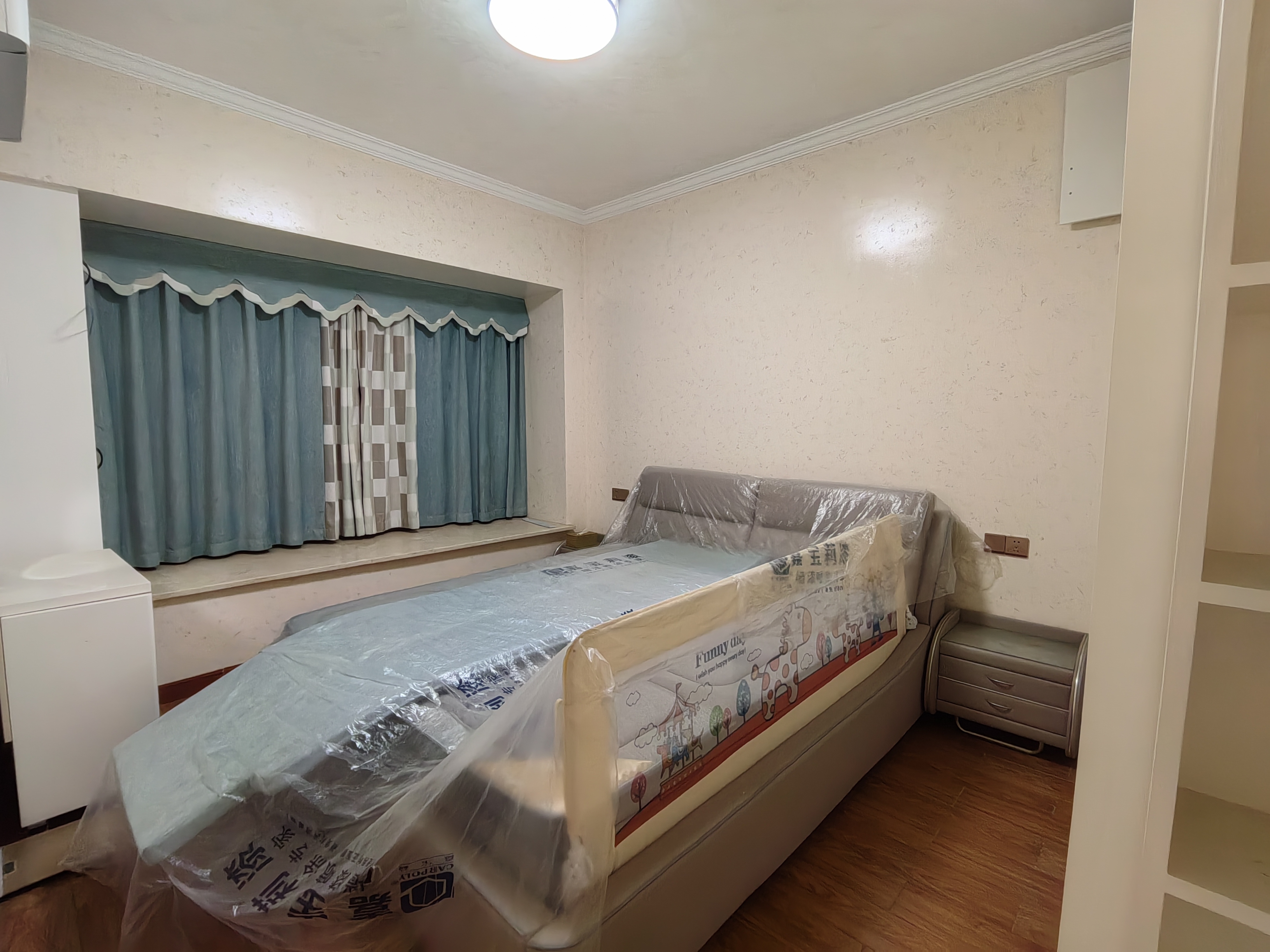 碧桂园 3室2厅1卫 1900.0元/月 碧桂园 3室2厅1卫 1900.0元/月室内图