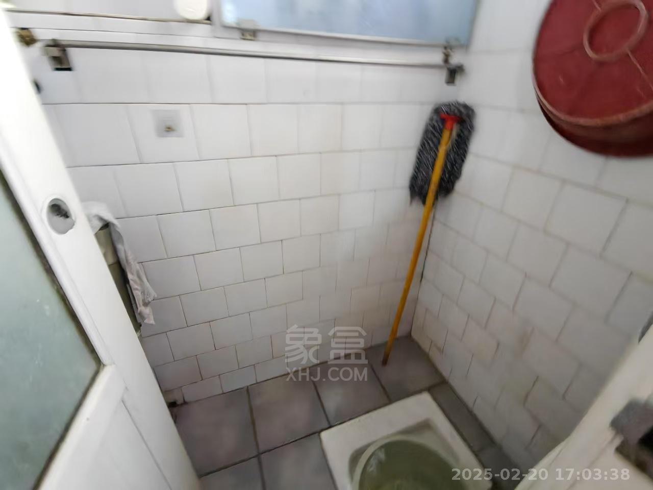 北山一村  2室1厅1卫   600.00元/月室内图
