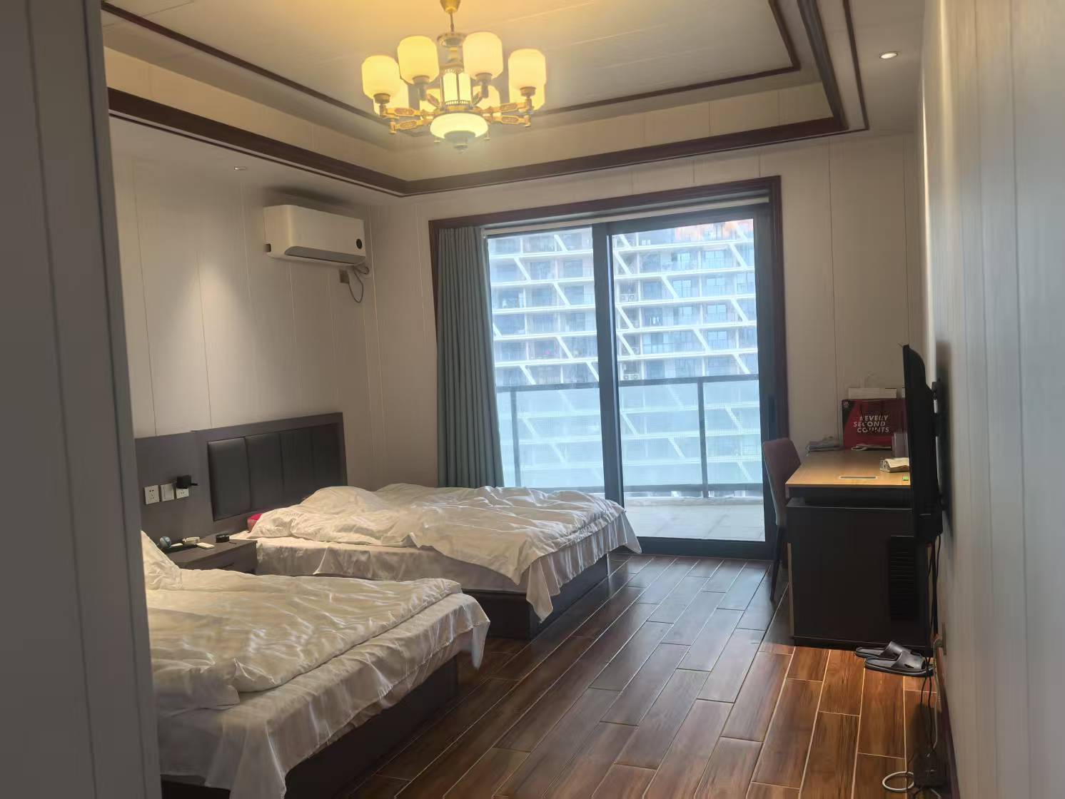 海域阳光(一二期)  6室3厅3卫    12000.0元/月 海域阳光(一二期)  6室3厅3卫    12000.0元/月室内图