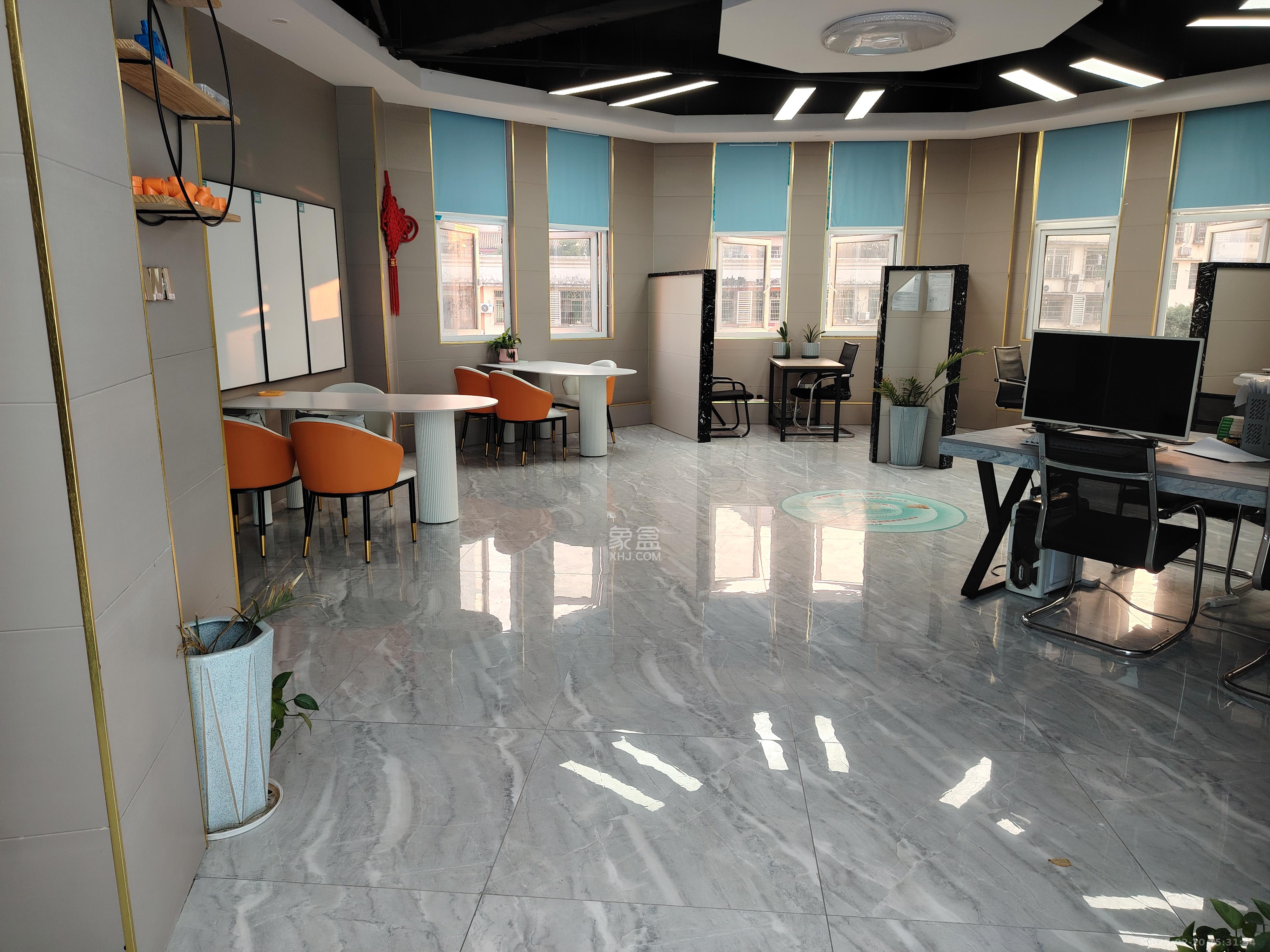 富兴悦府(富兴学府名邸) 1室1厅1卫 6000.0元/月 富兴悦府(富兴学府名邸) 1室1厅1卫 6000.0元/月室内图