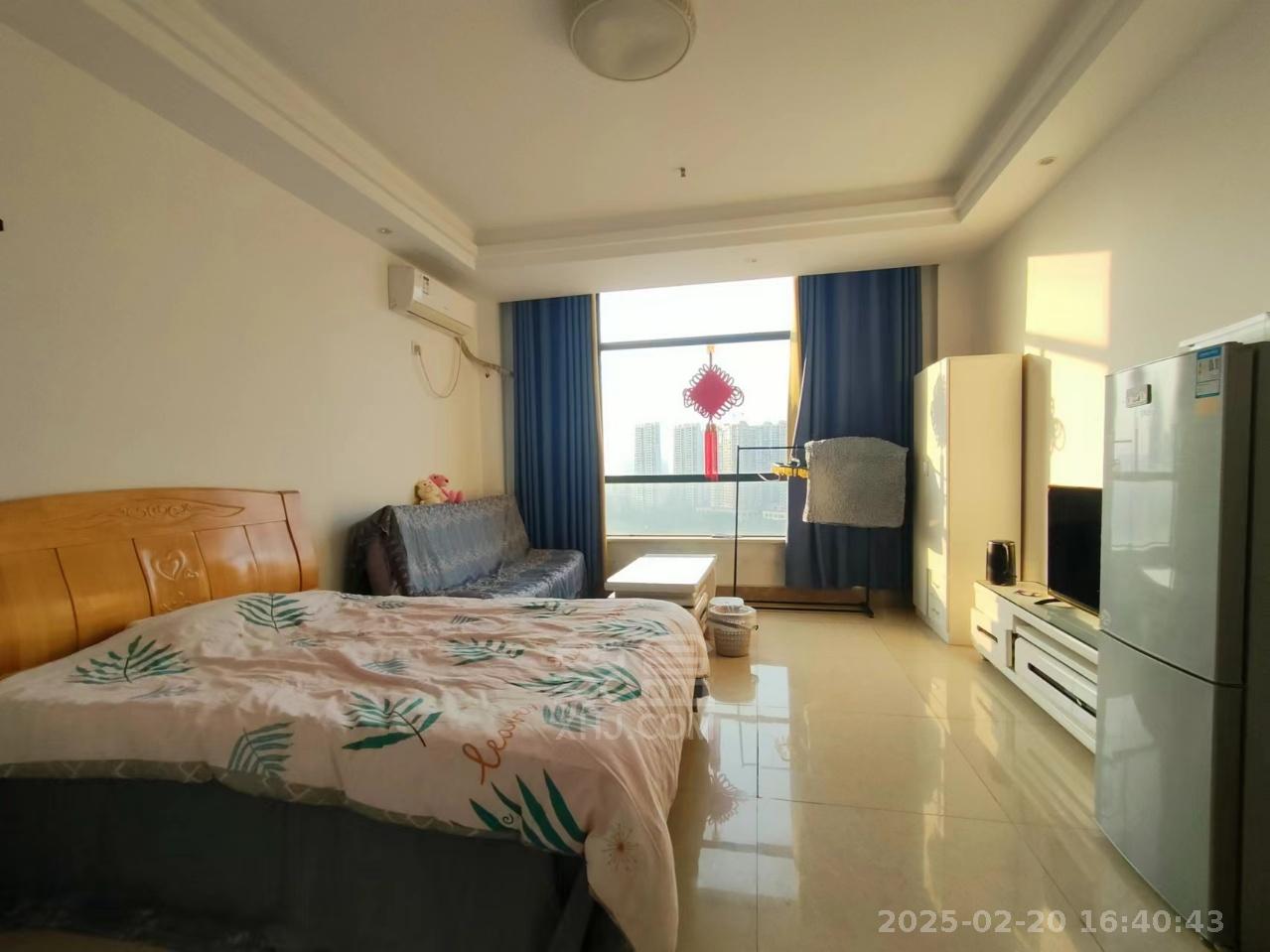 湘银星城 1室1厅1卫 999.0元/月 湘银星城 1室1厅1卫 999.0元/月室内图