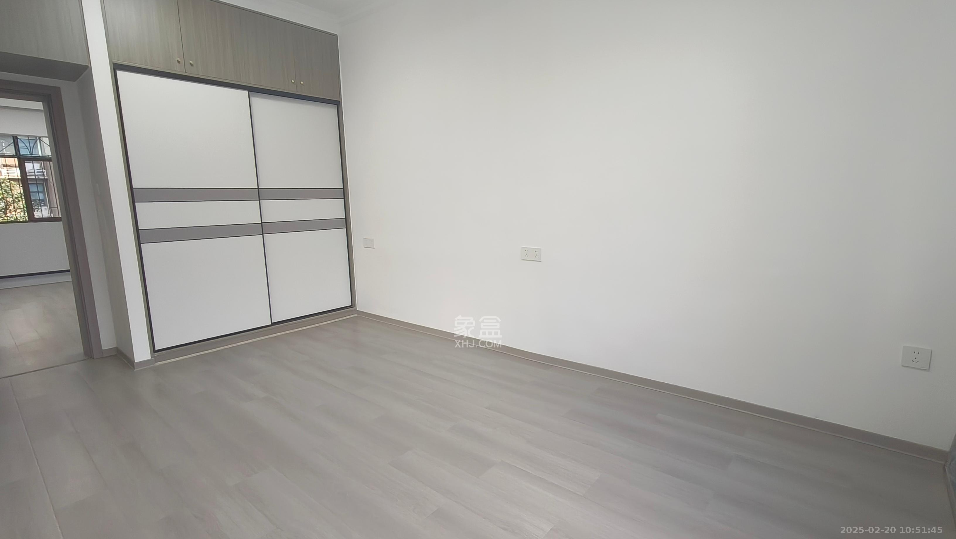 省质检局宿舍  3室2厅1卫   1800.00元/月室内图