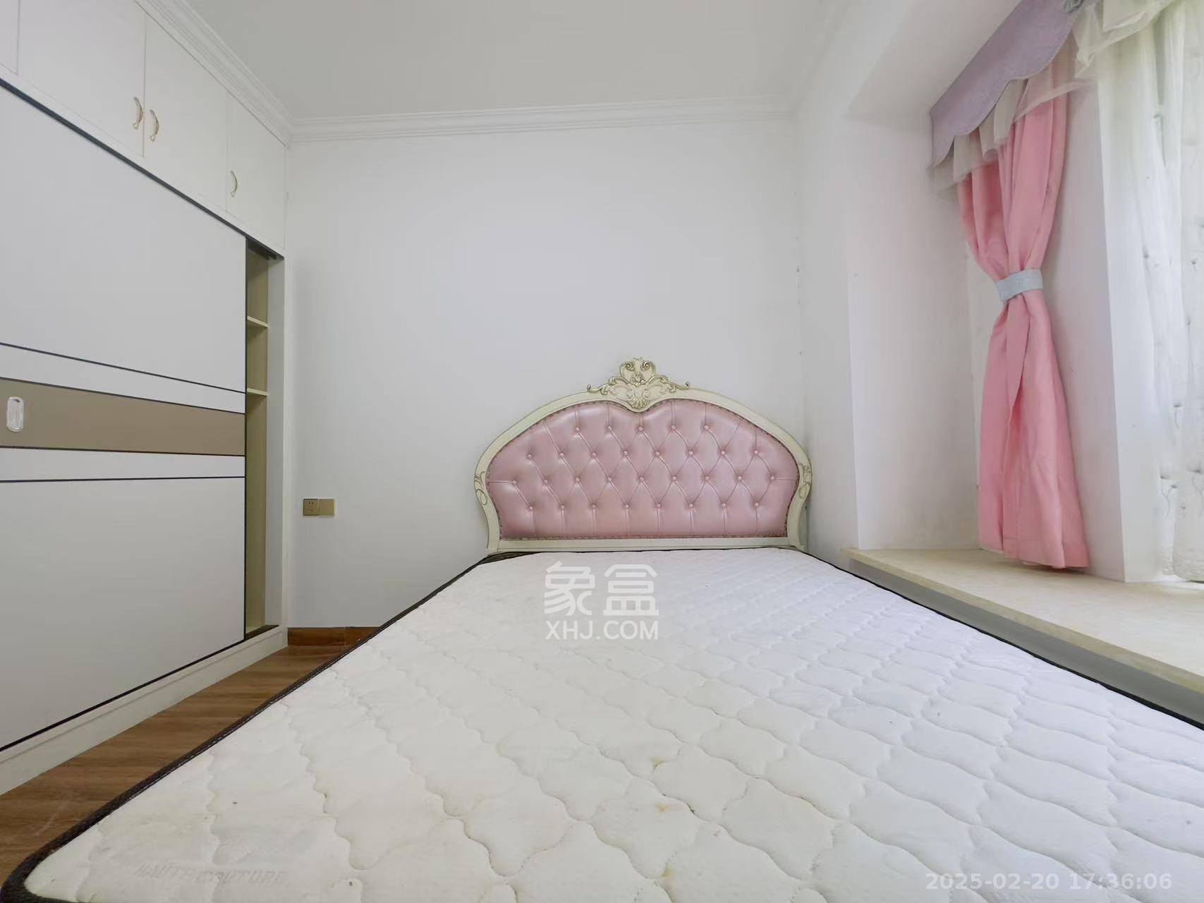 奥林匹克花园 3室2厅2卫 3400.0元/月 奥林匹克花园 3室2厅2卫 3400.0元/月室内图