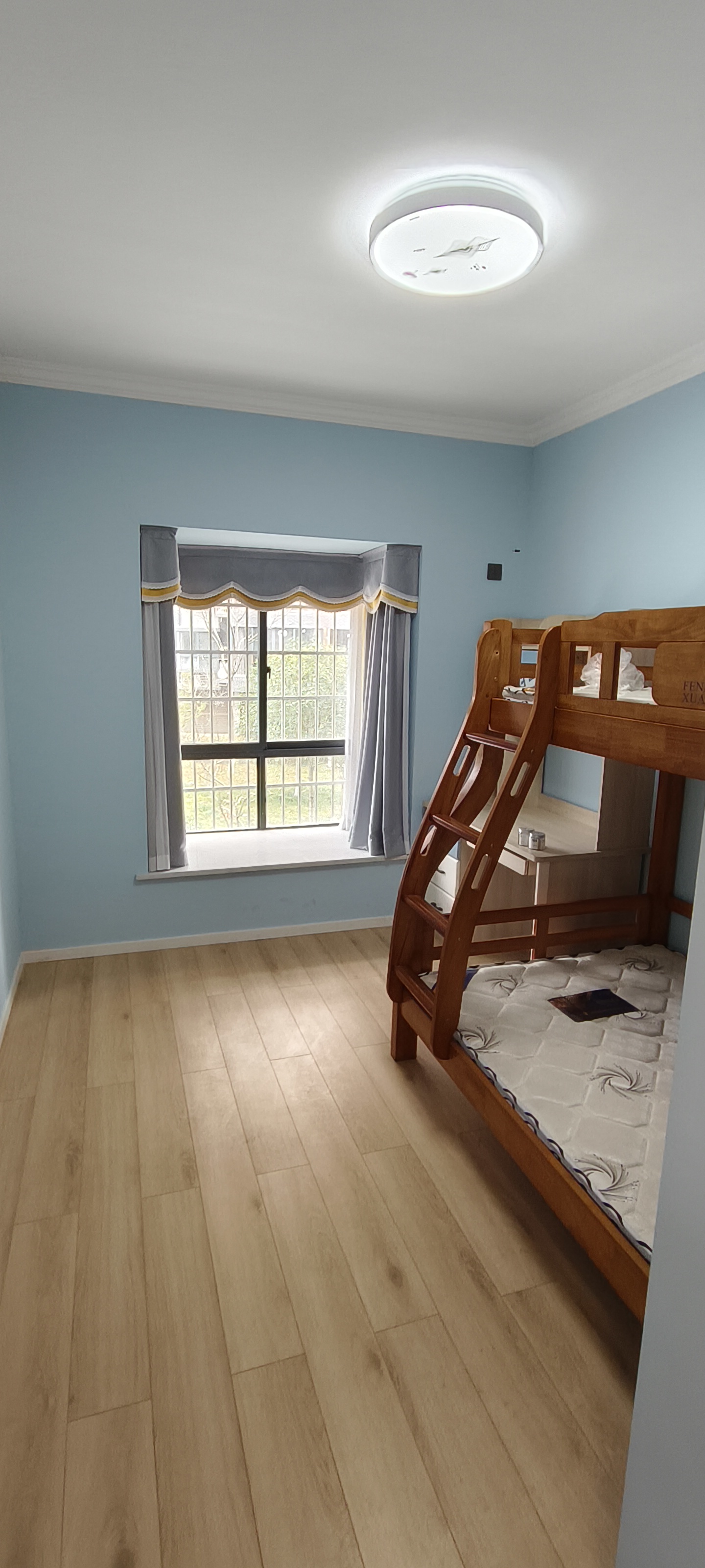 森林之家  3室2厅2卫    49.0万 森林之家  3室2厅2卫    49.0万客厅