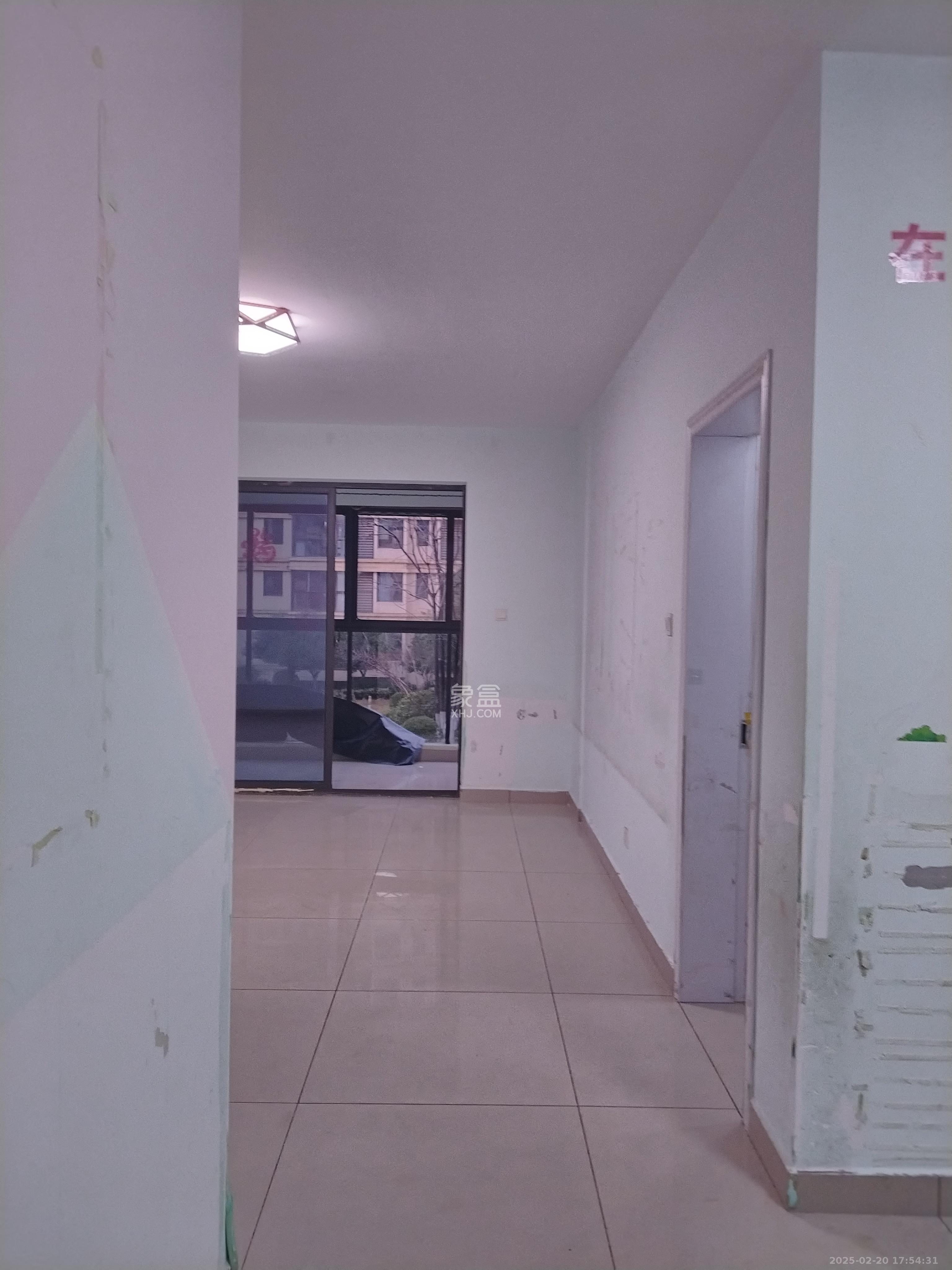 福天藏郡院子  3室2厅2卫    1800.0元/月 福天藏郡院子  3室2厅2卫    1800.0元/月室内图