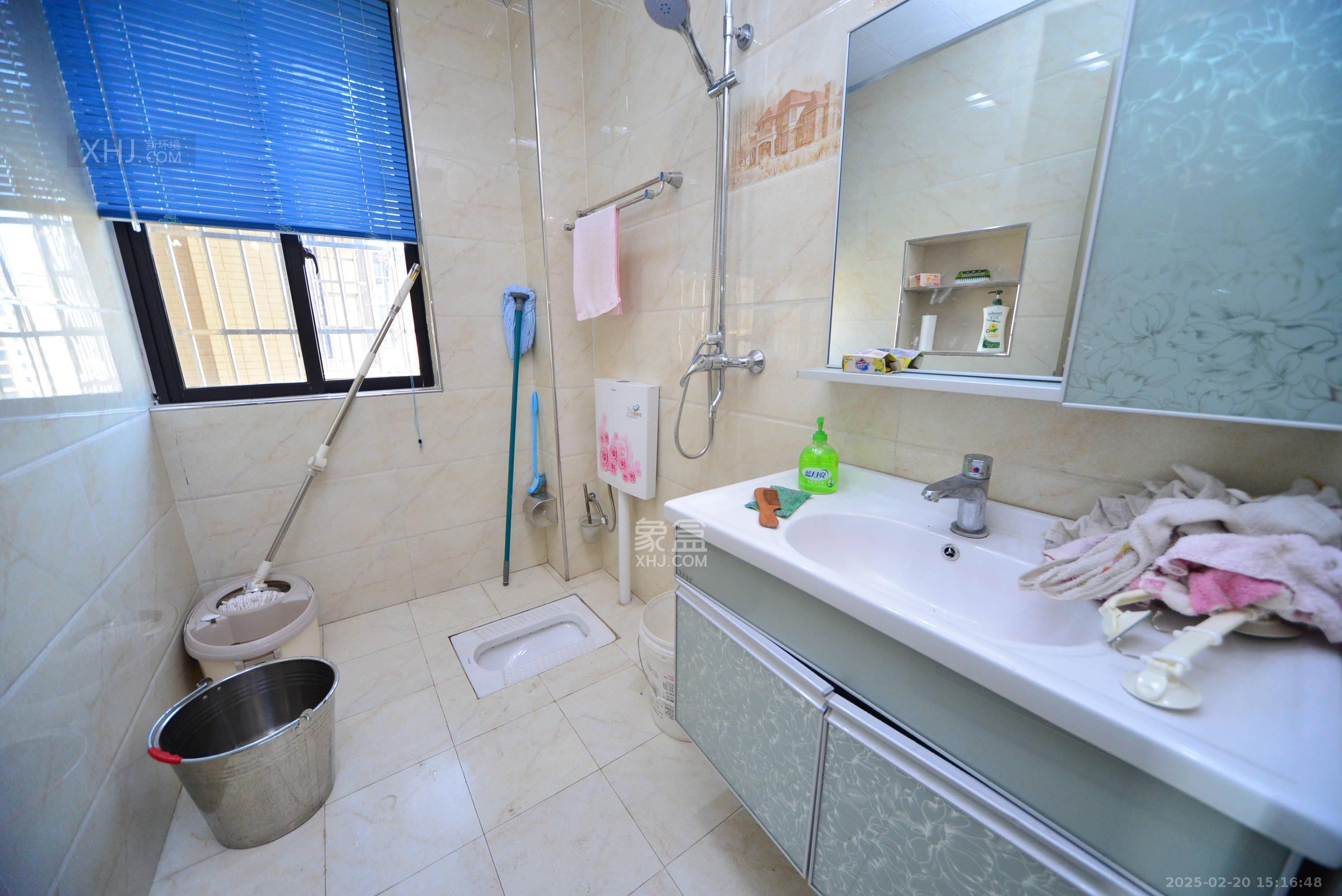 康斯丹郡(融程领秀佳园) 3室2厅2卫 3000.00元/月 康斯丹郡(融程领秀佳园) 3室2厅2卫 3000.00元/月室内图