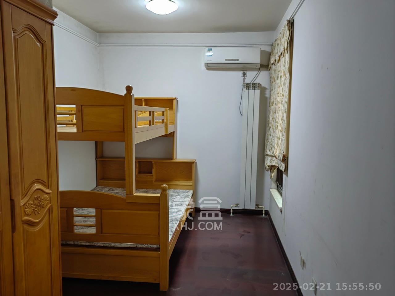 中海国际二期  3室2厅2卫    1800.0元/月 中海国际二期  3室2厅2卫    1800.0元/月室内图