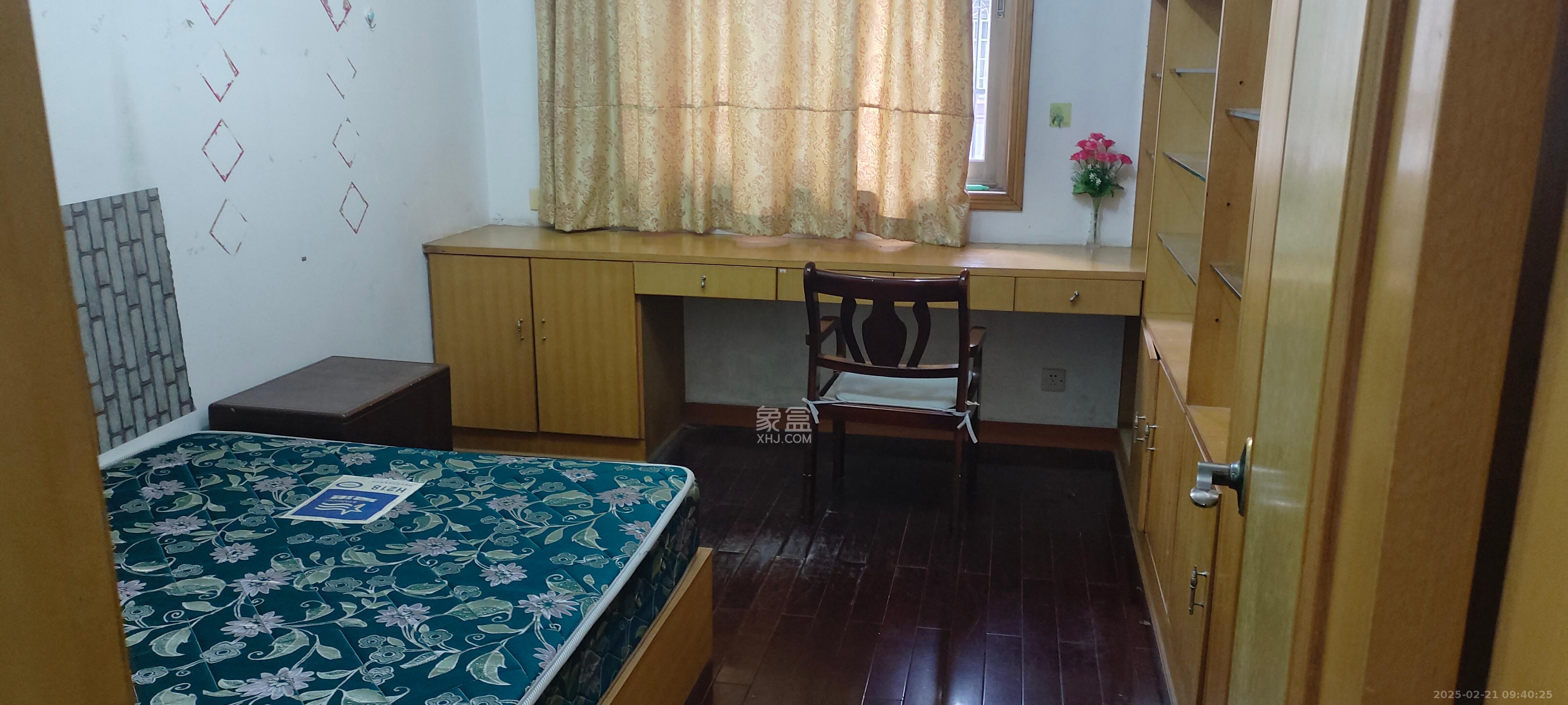 谭石路谭家冲社区 1室0厅0卫 2100.0元/月 谭石路谭家冲社区 1室0厅0卫 2100.0元/月室内图