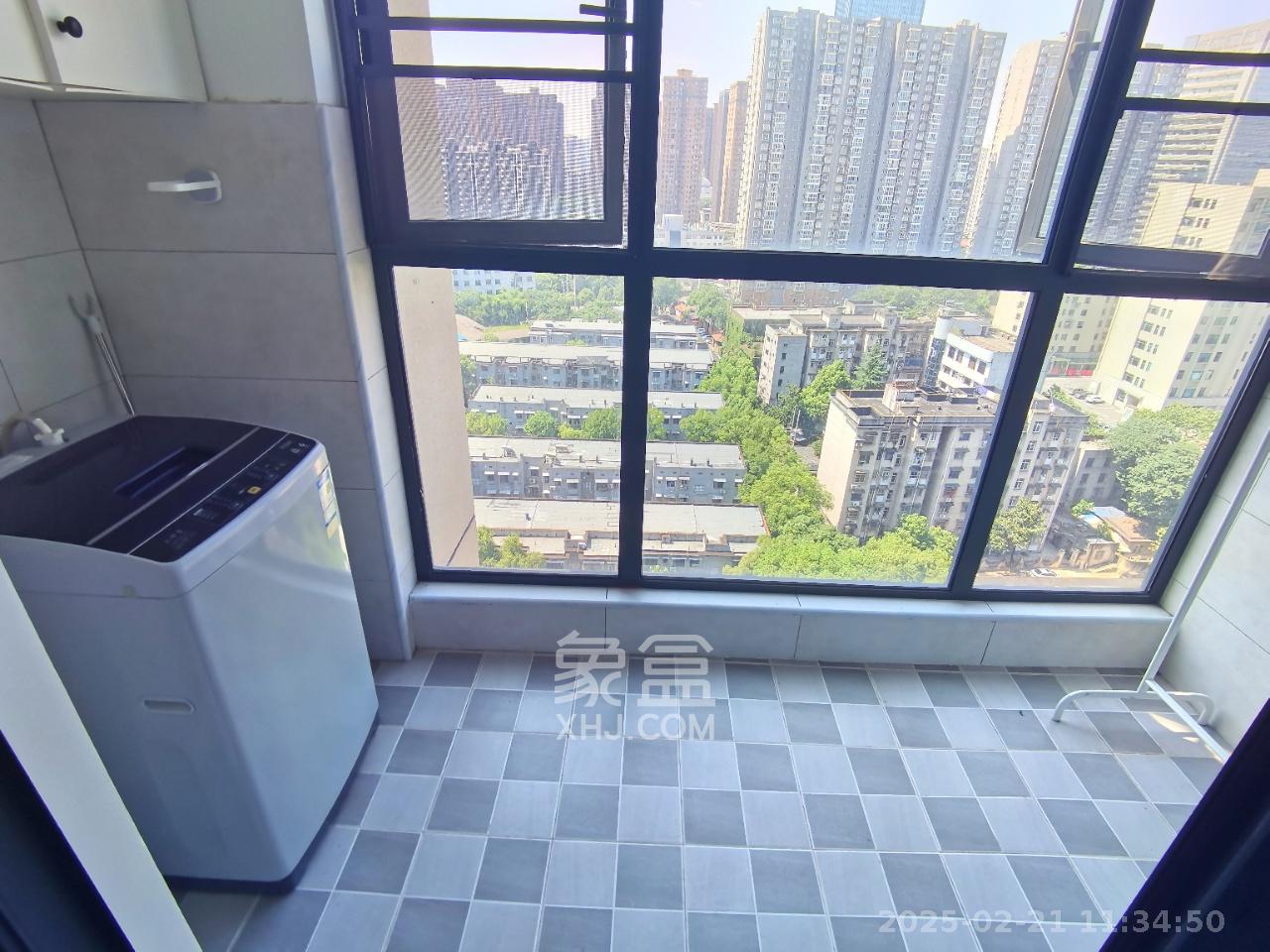 建发中央公园(建发美地) 3室2厅1卫 3000.0元/月 建发中央公园(建发美地) 3室2厅1卫 3000.0元/月室内图