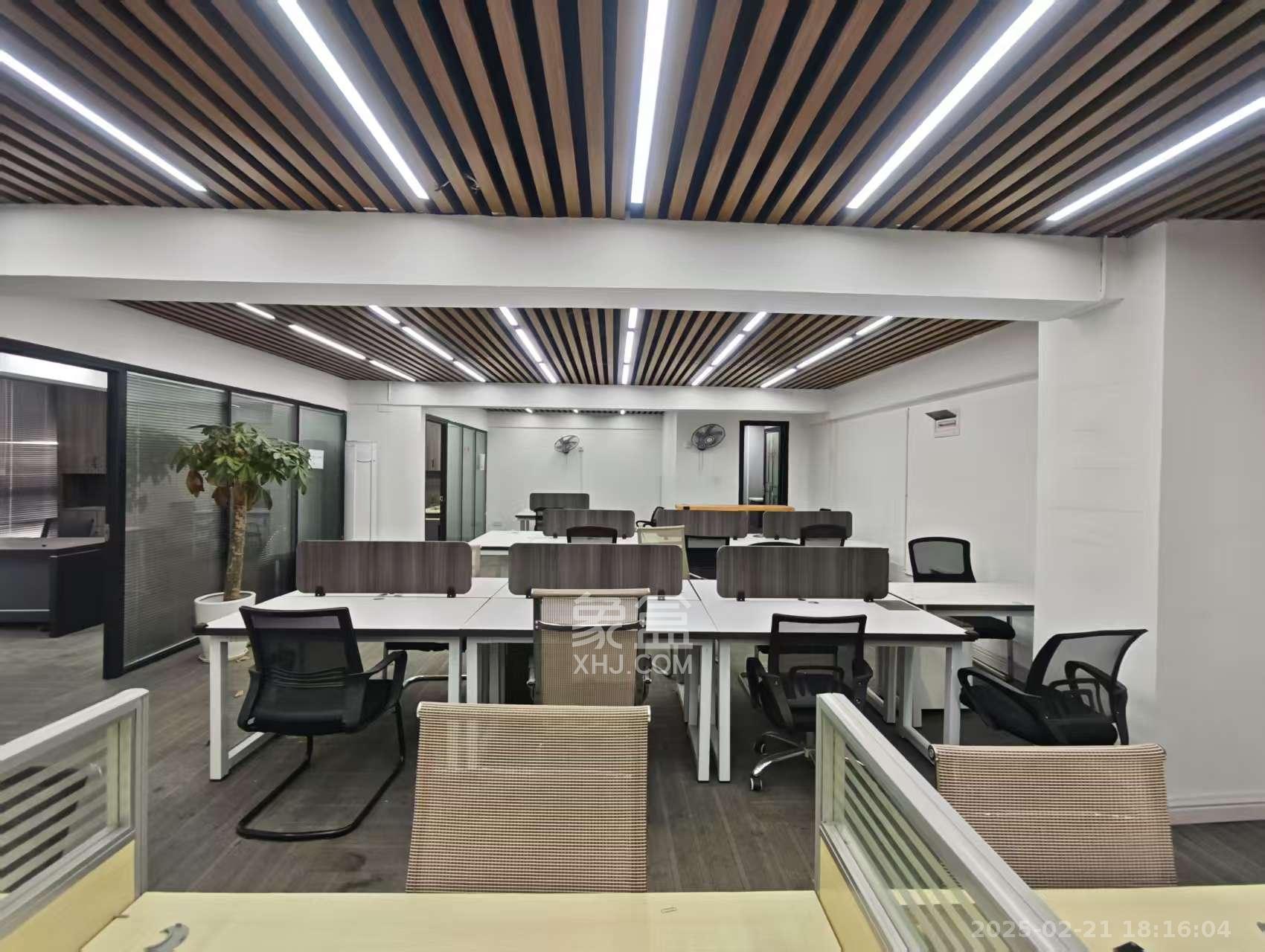 复地星光天地 2室1厅1卫 8000.0元/月 复地星光天地 2室1厅1卫 8000.0元/月室内图