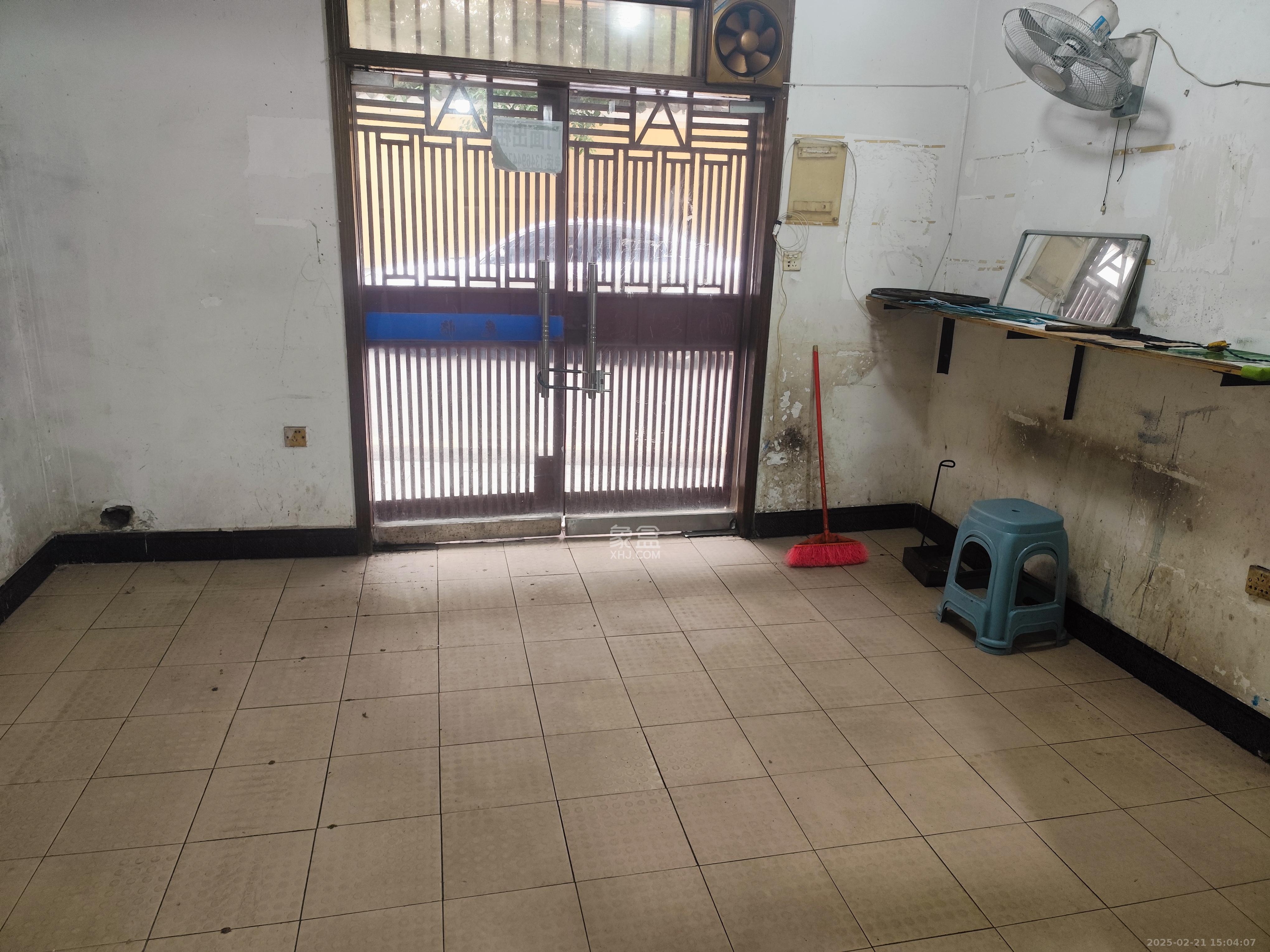 便河边人大宿舍（长沙市人大常委会家属区）  1室0厅1卫   3000.00元/月室内图