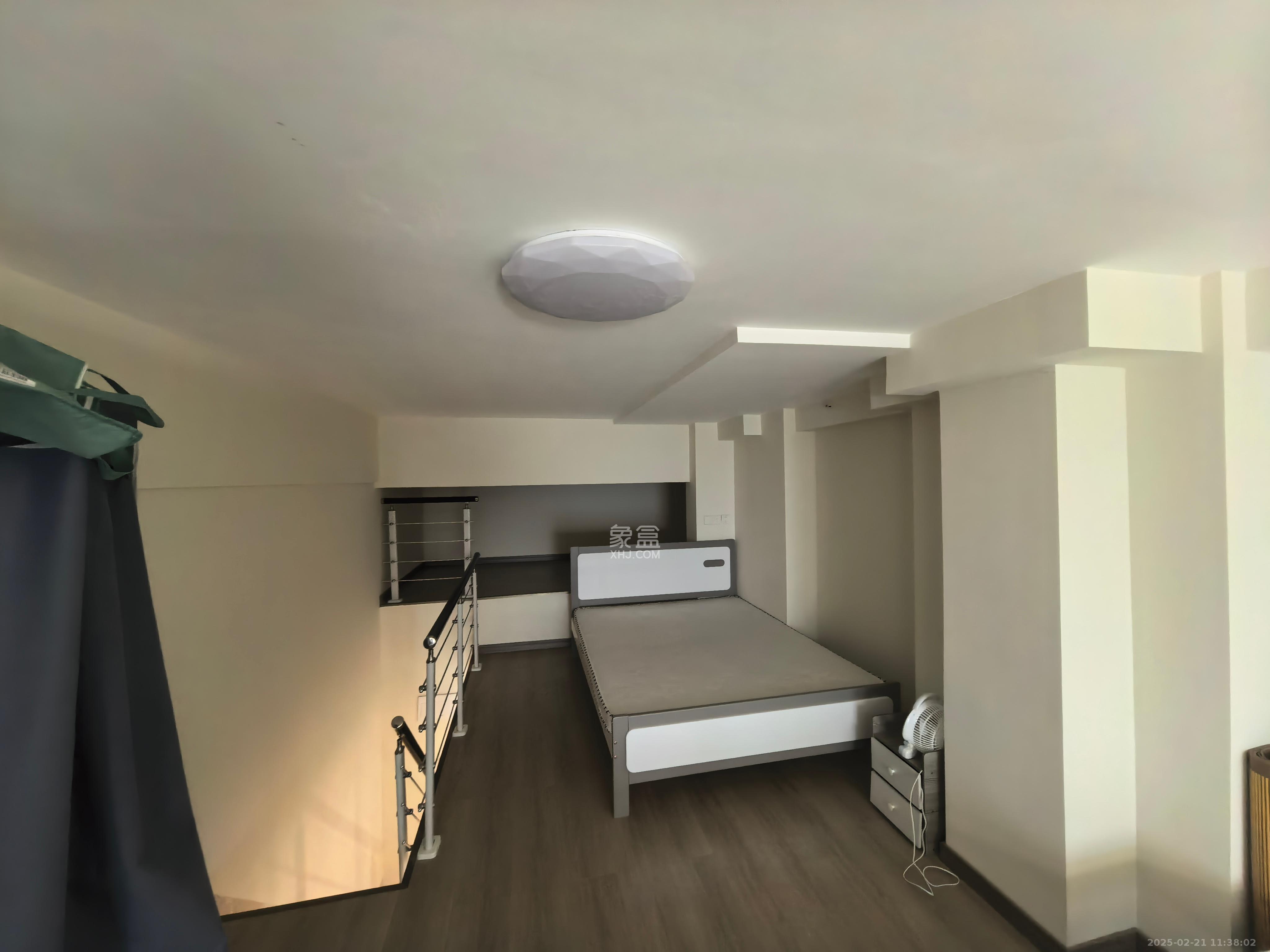 中海阅溪府 2室1厅1卫 1700.0元/月 中海阅溪府 2室1厅1卫 1700.0元/月室内图