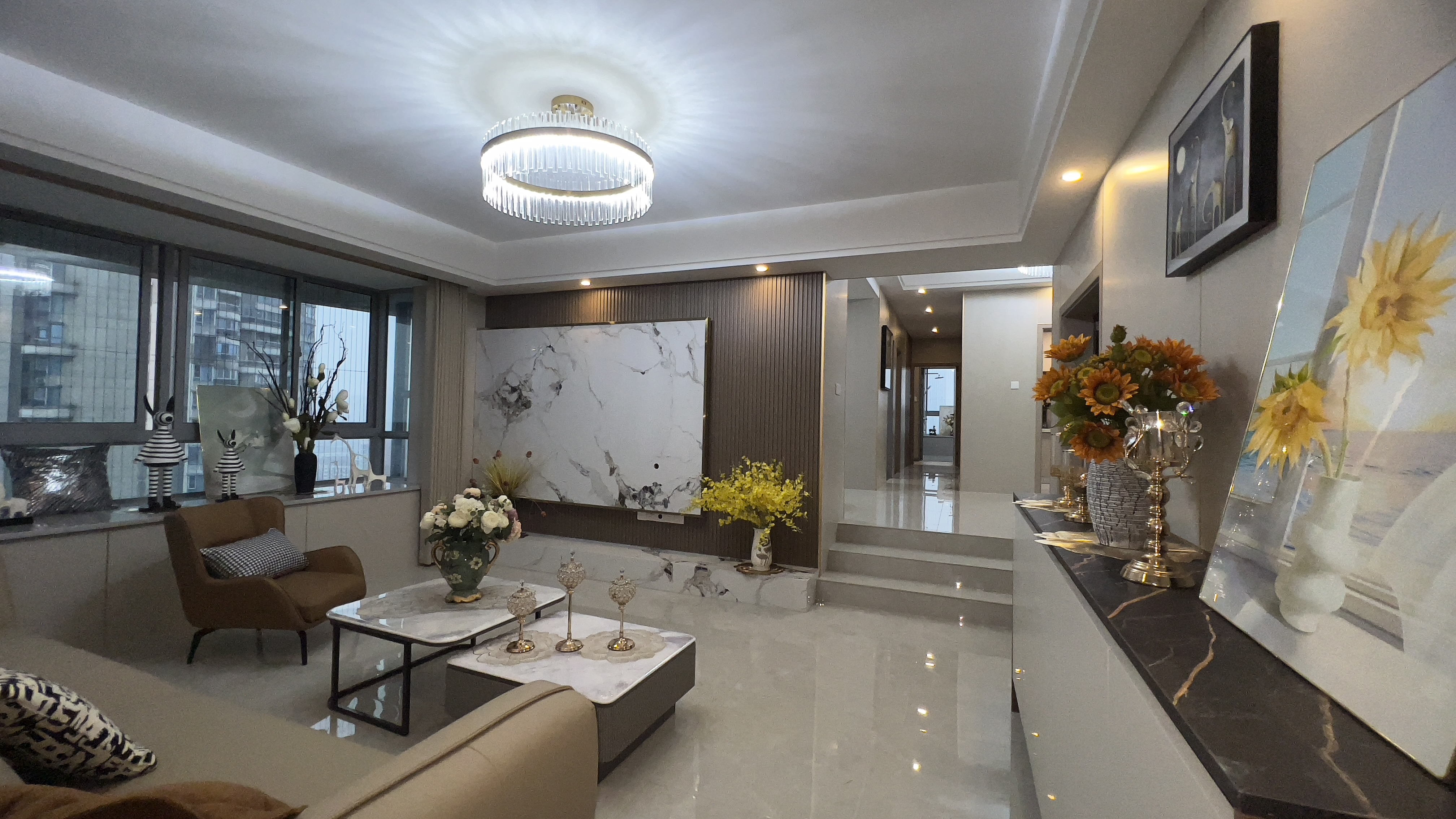 丽景滨江  4室2厅2卫   106.00万