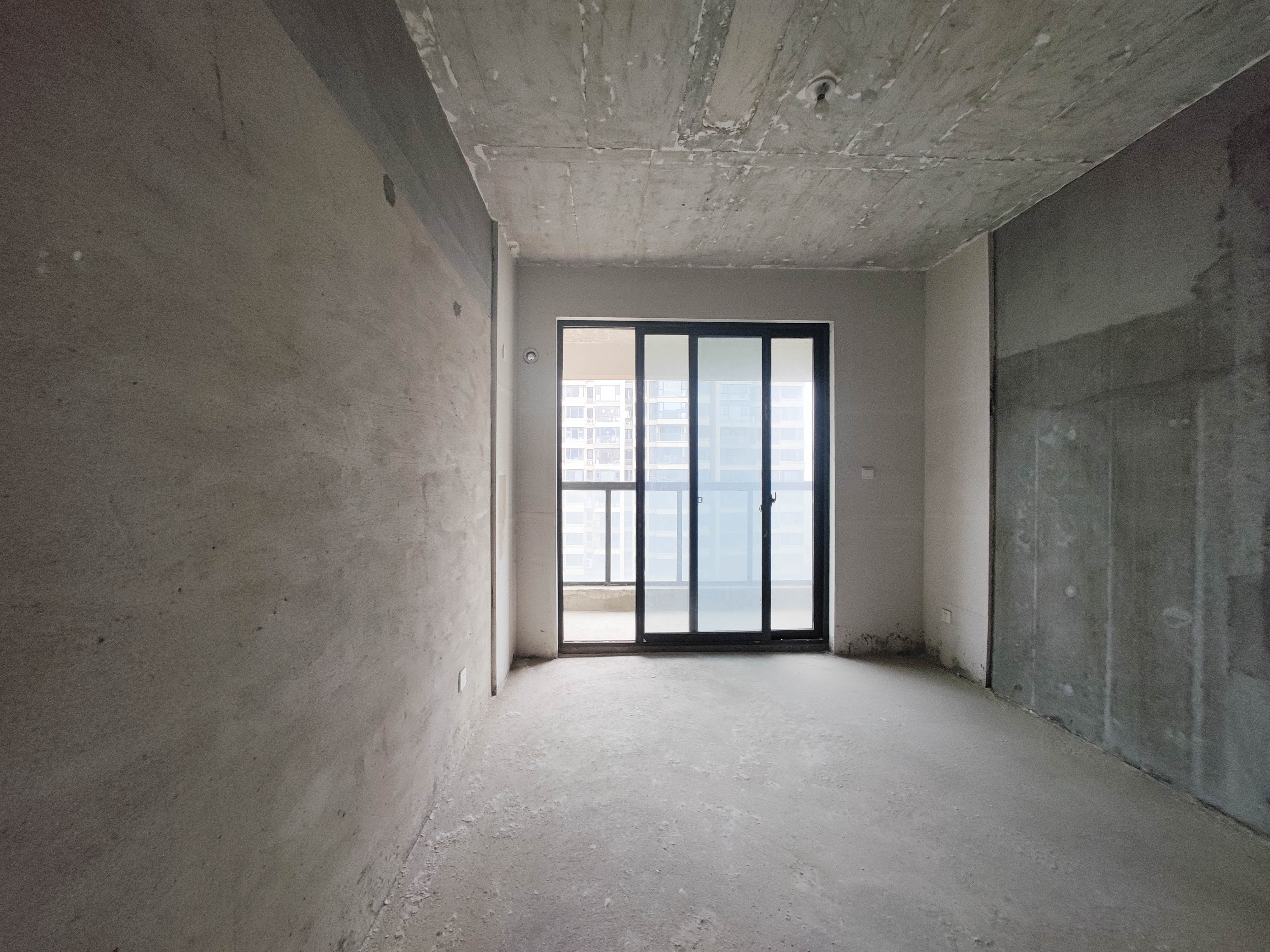 长房东旭国际 4室2厅2卫 206.0万 长房东旭国际 4室2厅2卫 206.0万卧室