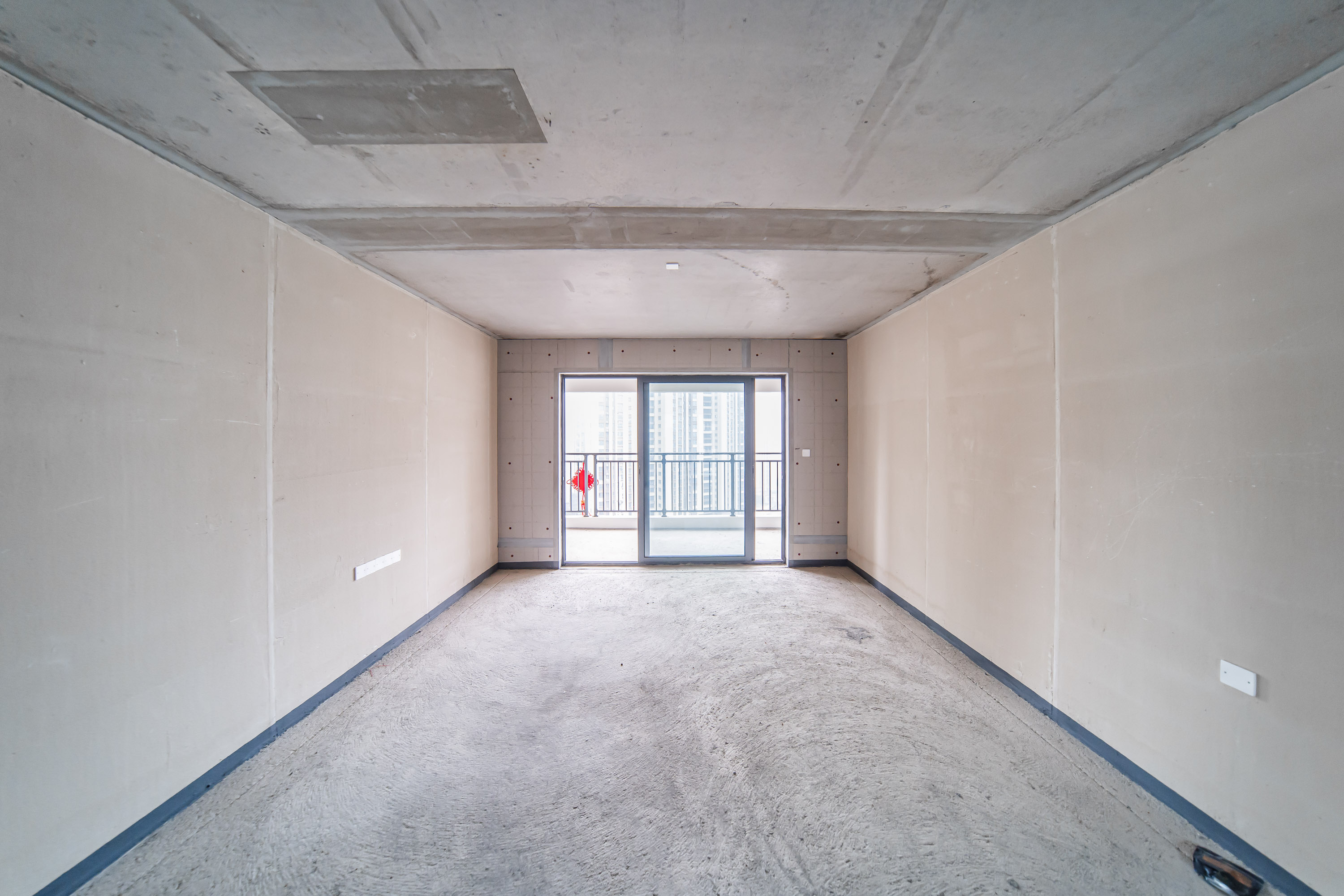 保利长交锦上  4室2厅2卫    166.0万 保利长交锦上  4室2厅2卫    166.0万