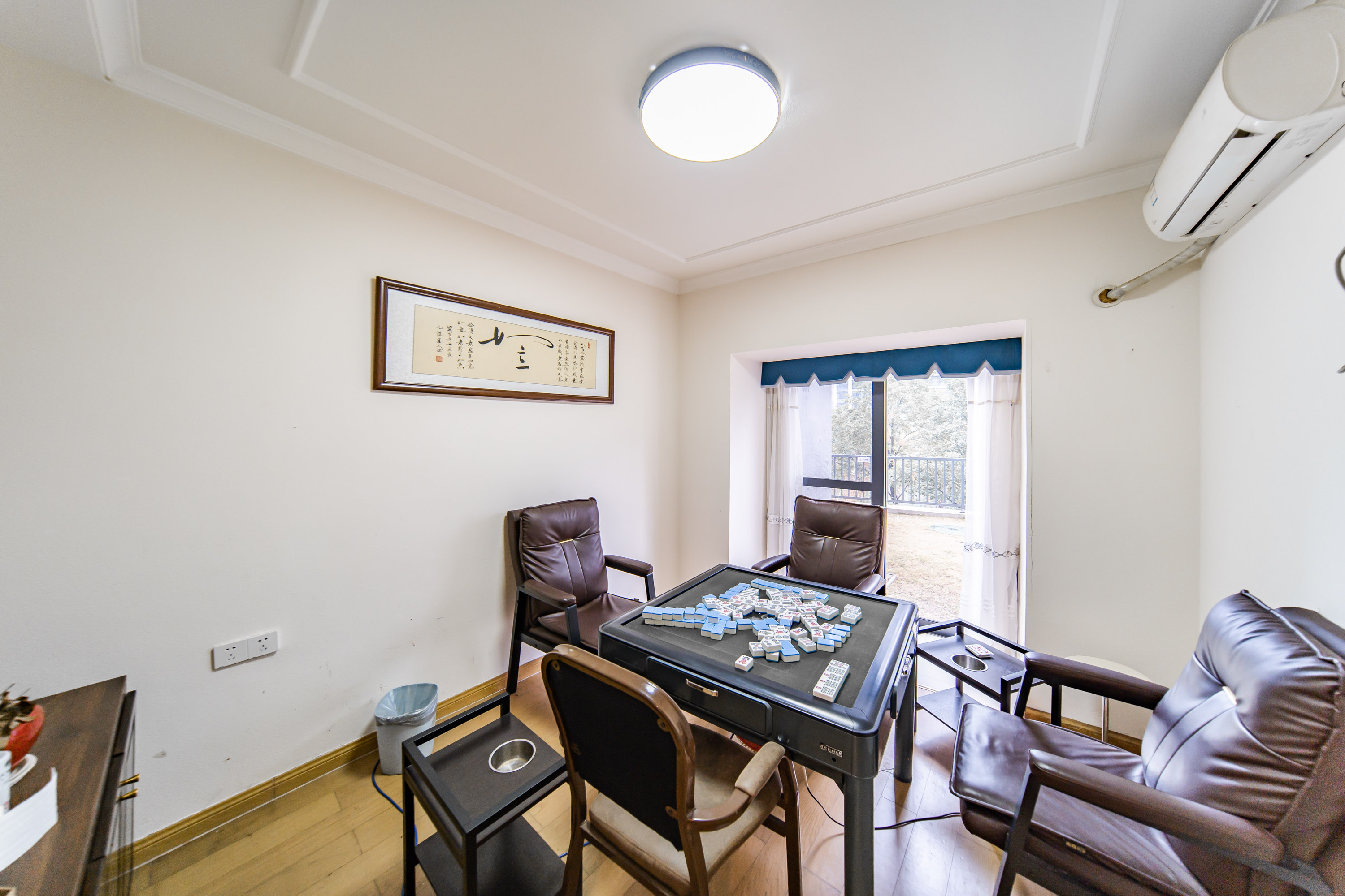 富力十号 4室2厅2卫 160.0万 富力十号 4室2厅2卫 160.0万卧室