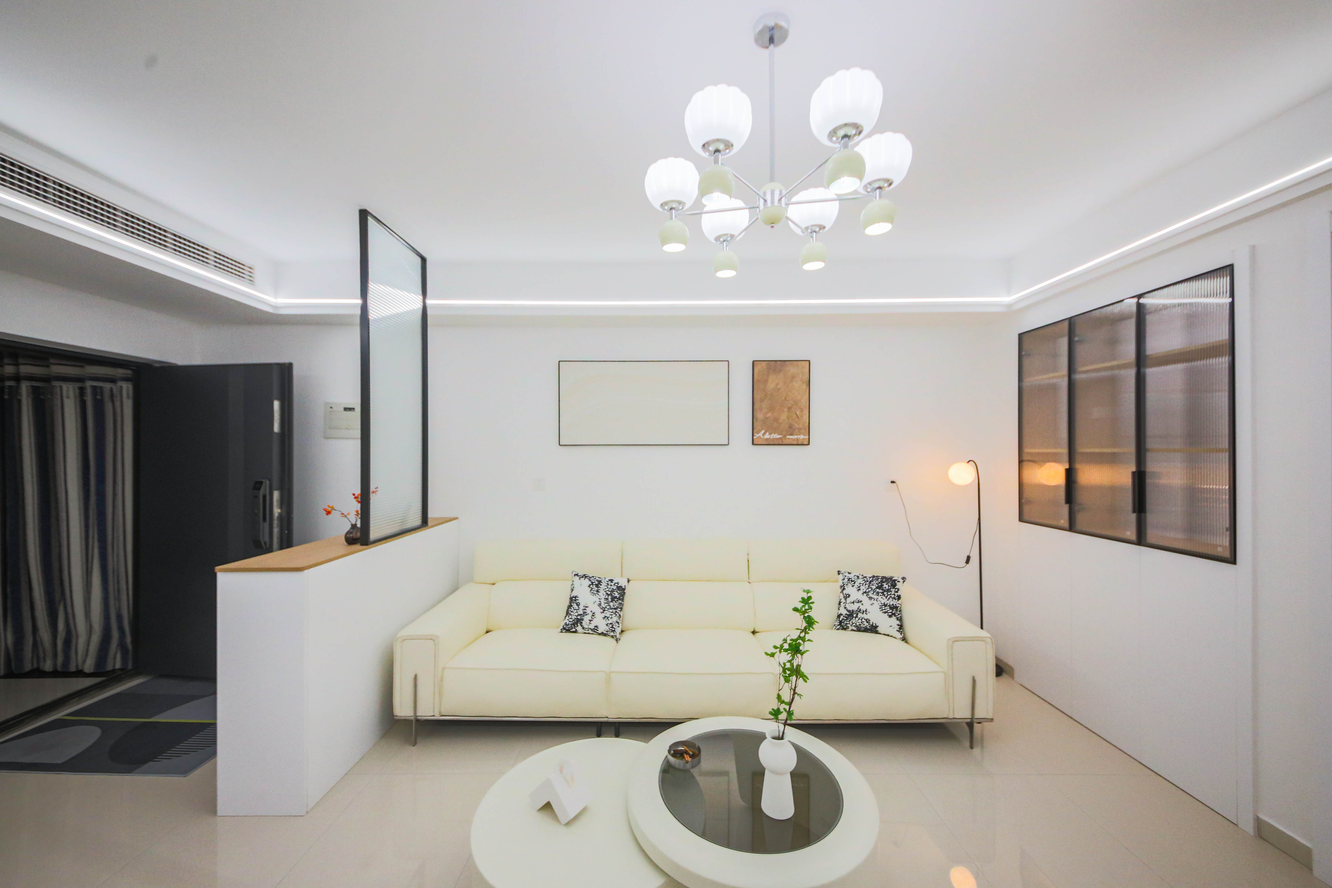 和庄  3室2厅1卫    72.8万客厅