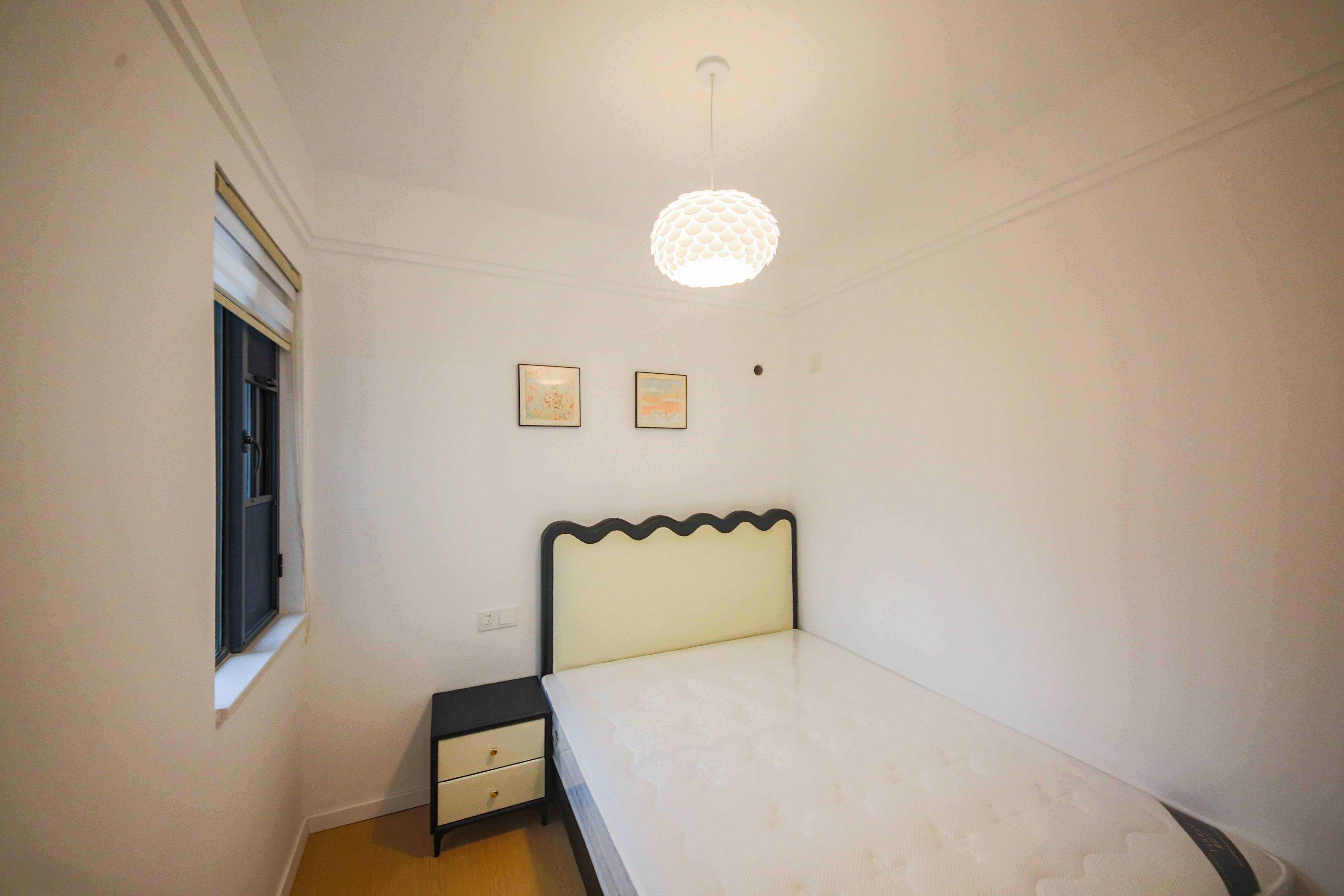 和庄  3室2厅1卫    72.8万卧室